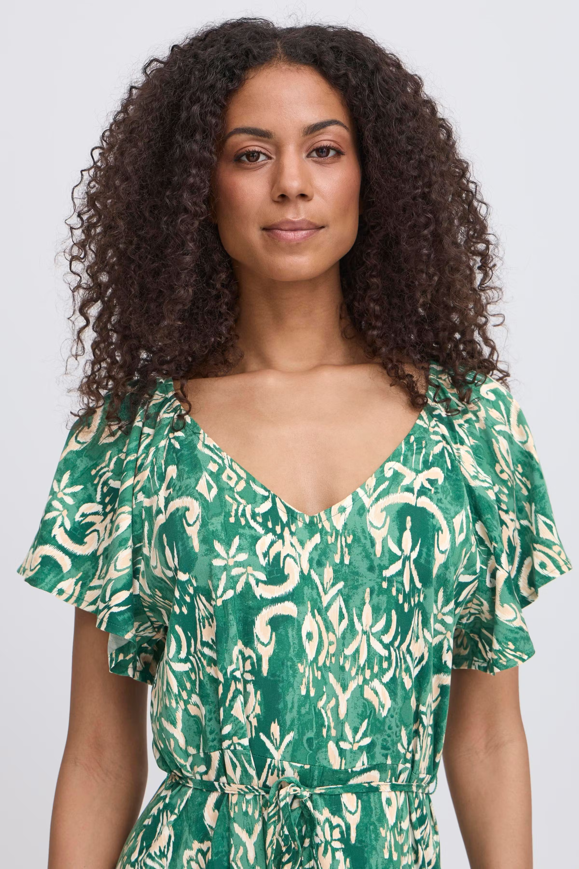 IHAYA Dress LOOKBOOK DETAIL 20123315-204615