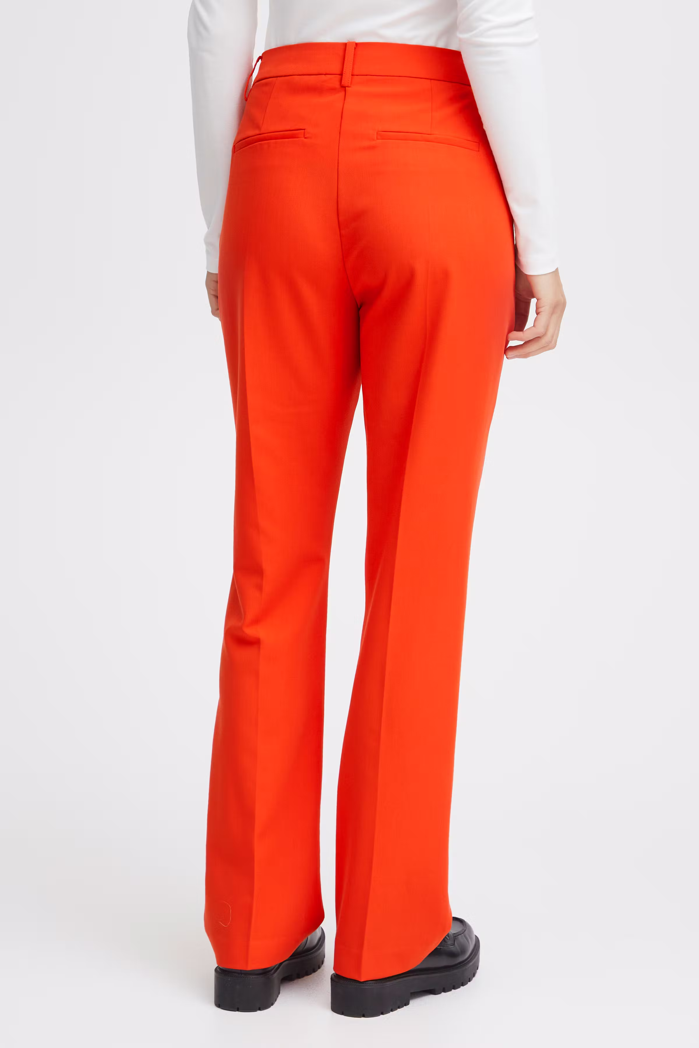 FRCALLIE Hose LOOKBOOK FRONT 20612628-181559