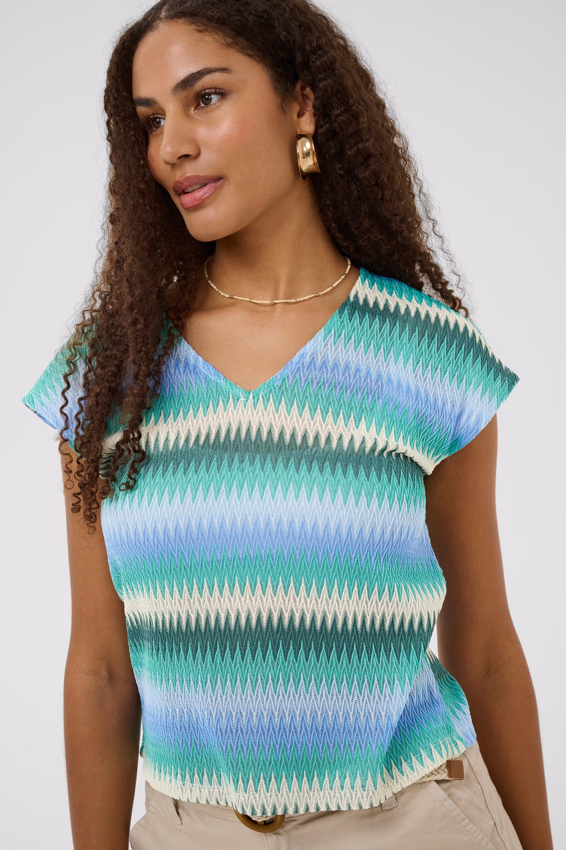 CRDelfina Blouse LOOKBOOK BACK 10614990-109341