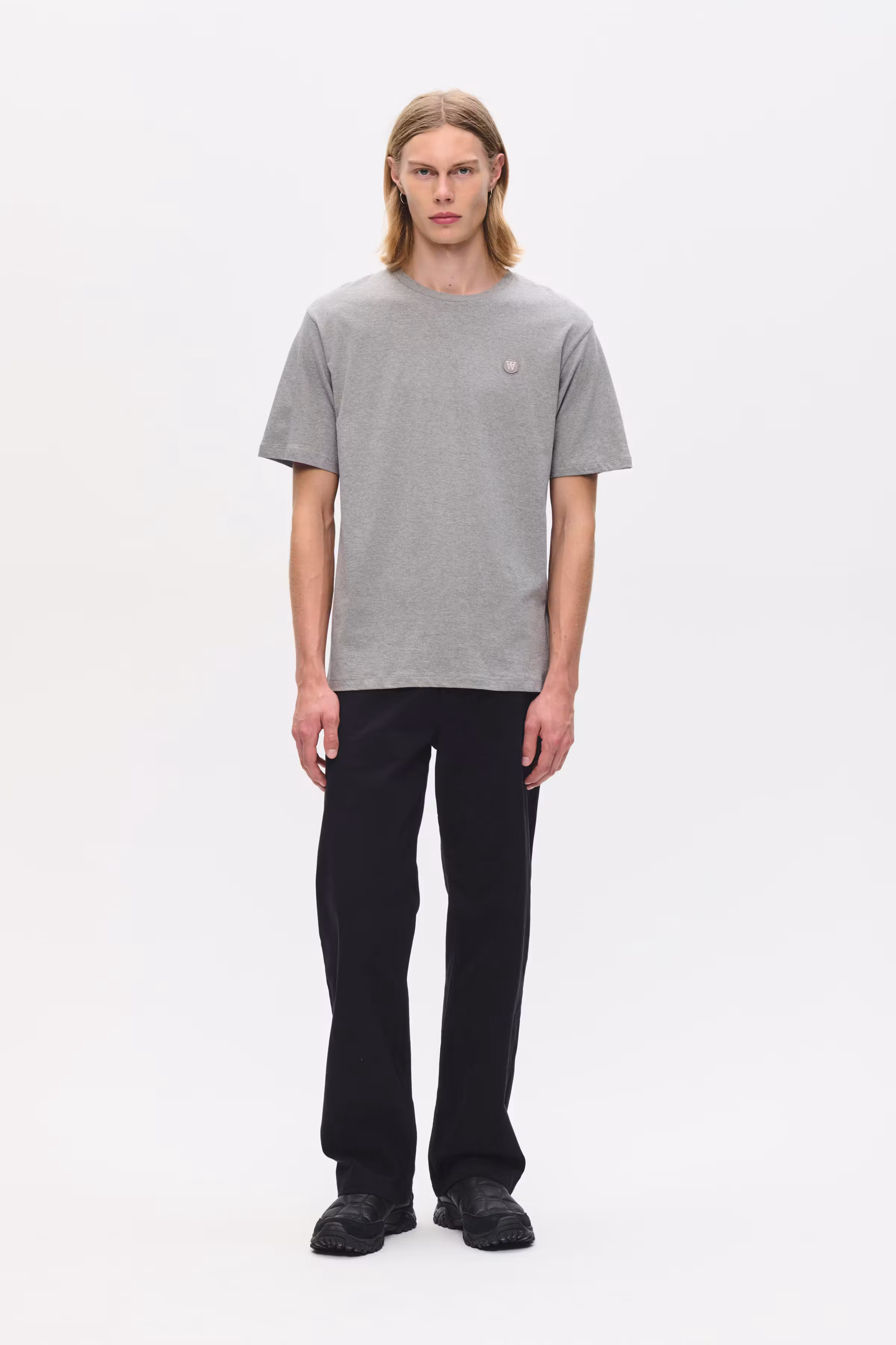 WWAce T-shirt LOOKBOOK FRONT 30250095-303736