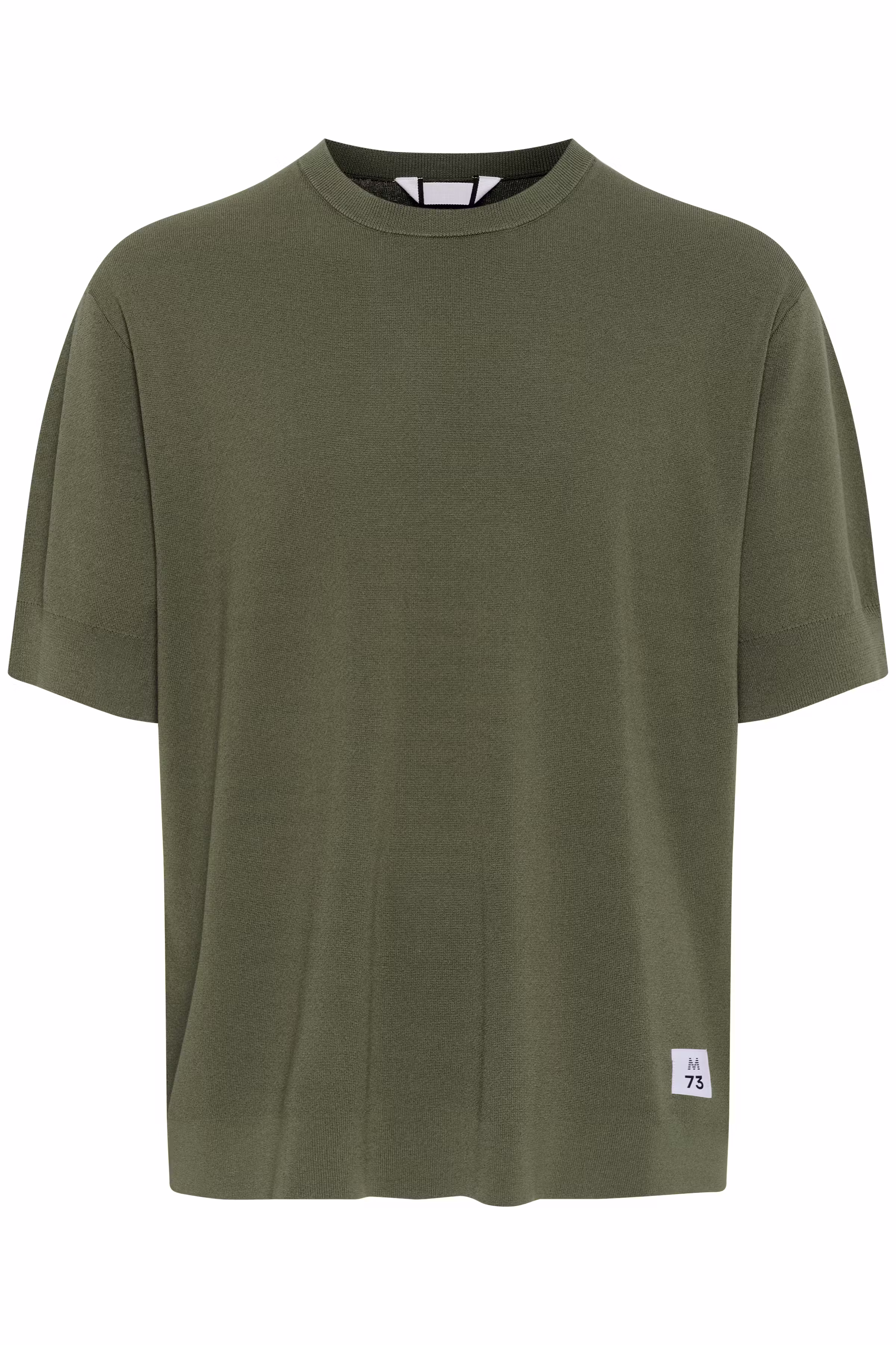 MAtrivolt M73 Stickad T-shirt PACK FRONT 30208109-180312