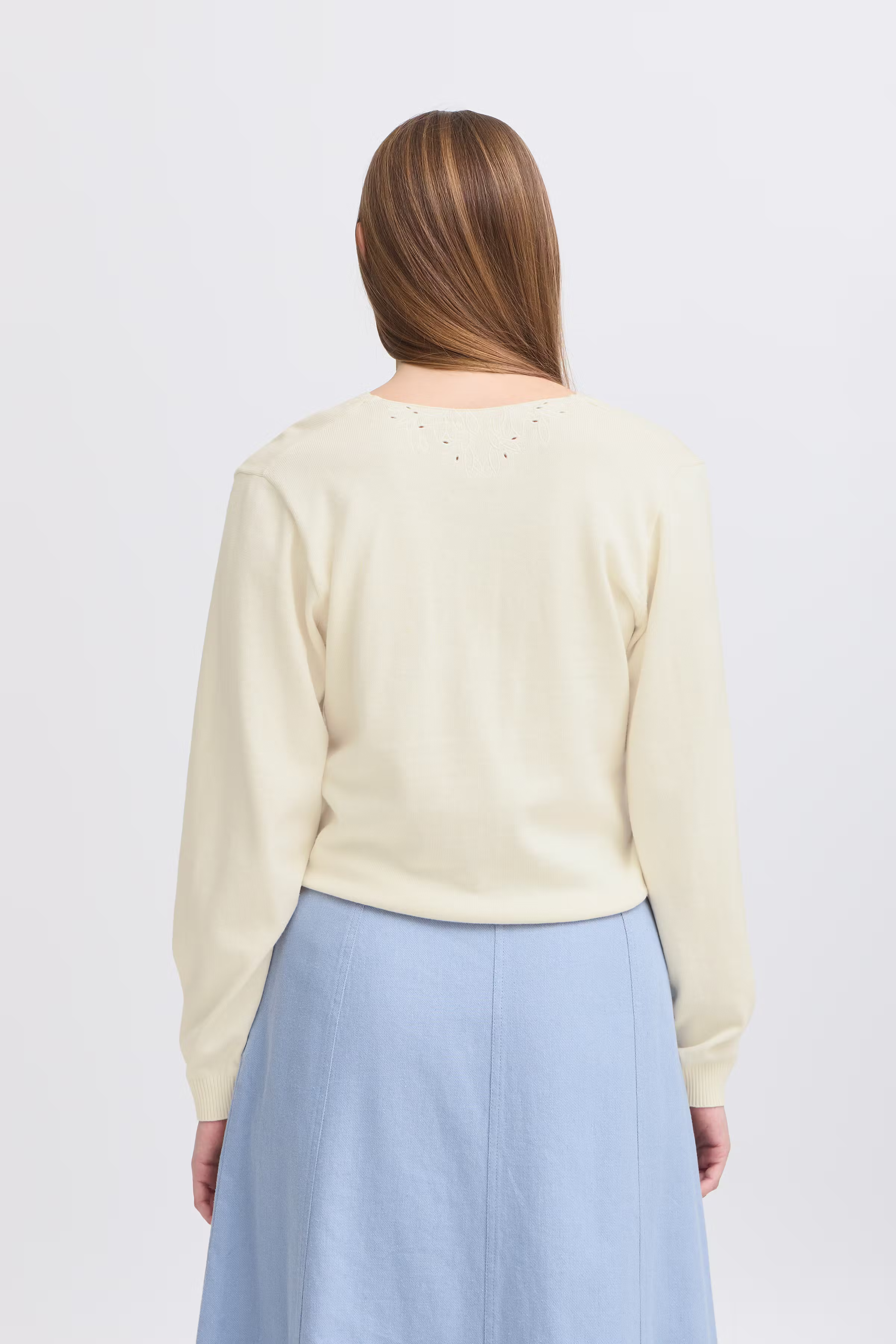 IRVIVE Cardigan LOOKBOOK BACK 20124110-130905