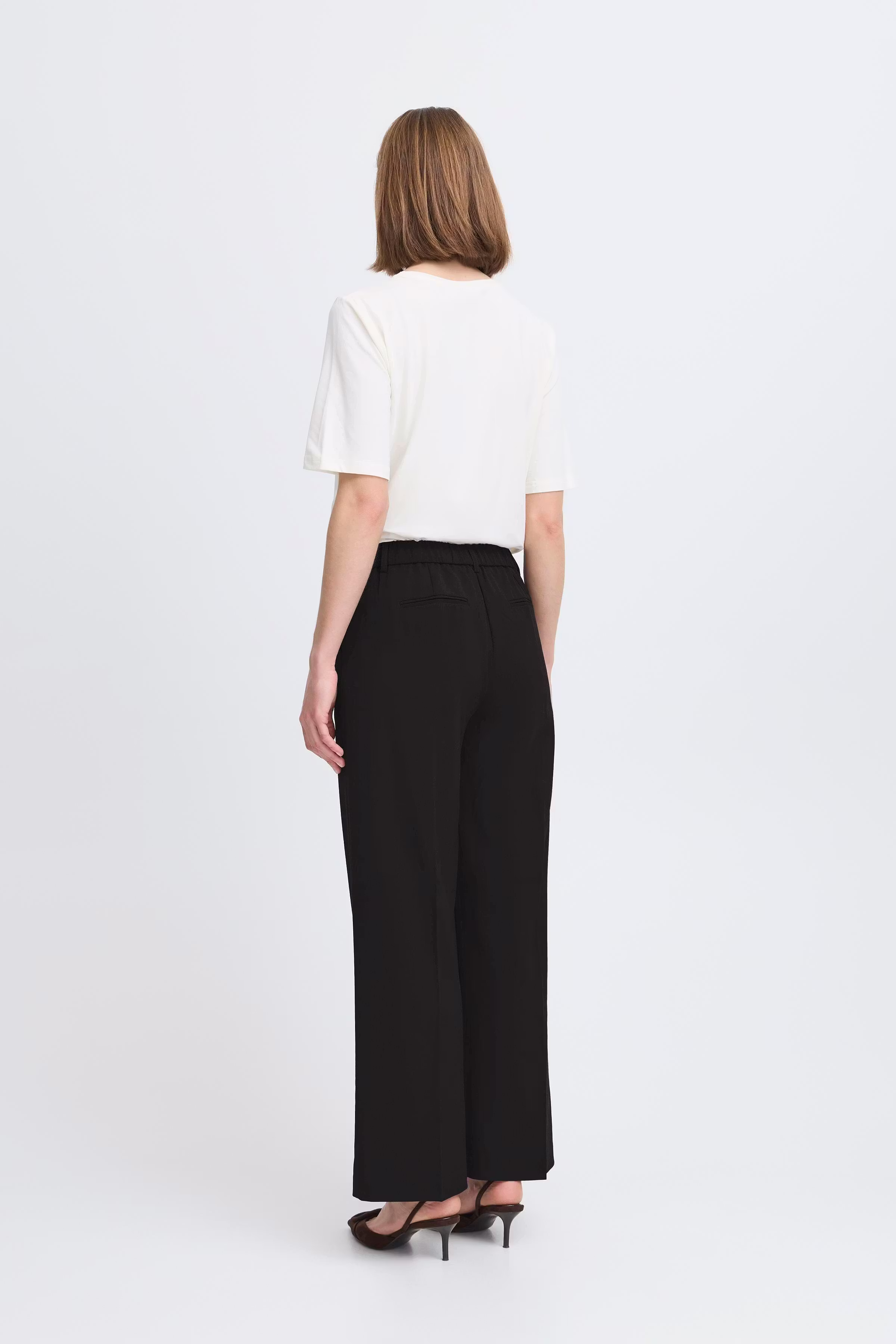 BYDANTA Hose LOOKBOOK BACK 20815027-200451