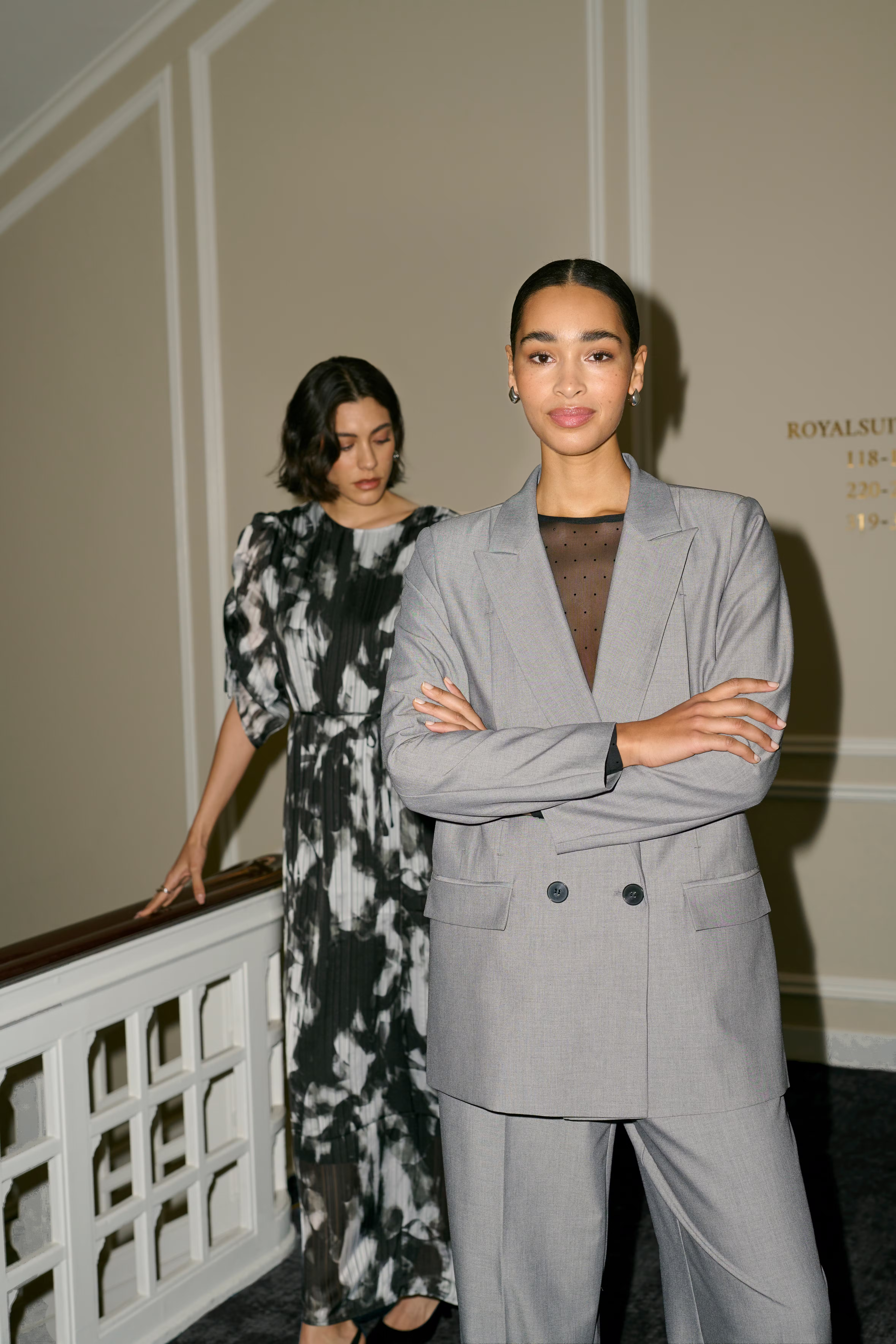 KAlifa Dress LOCATION NONE 10509199-106593