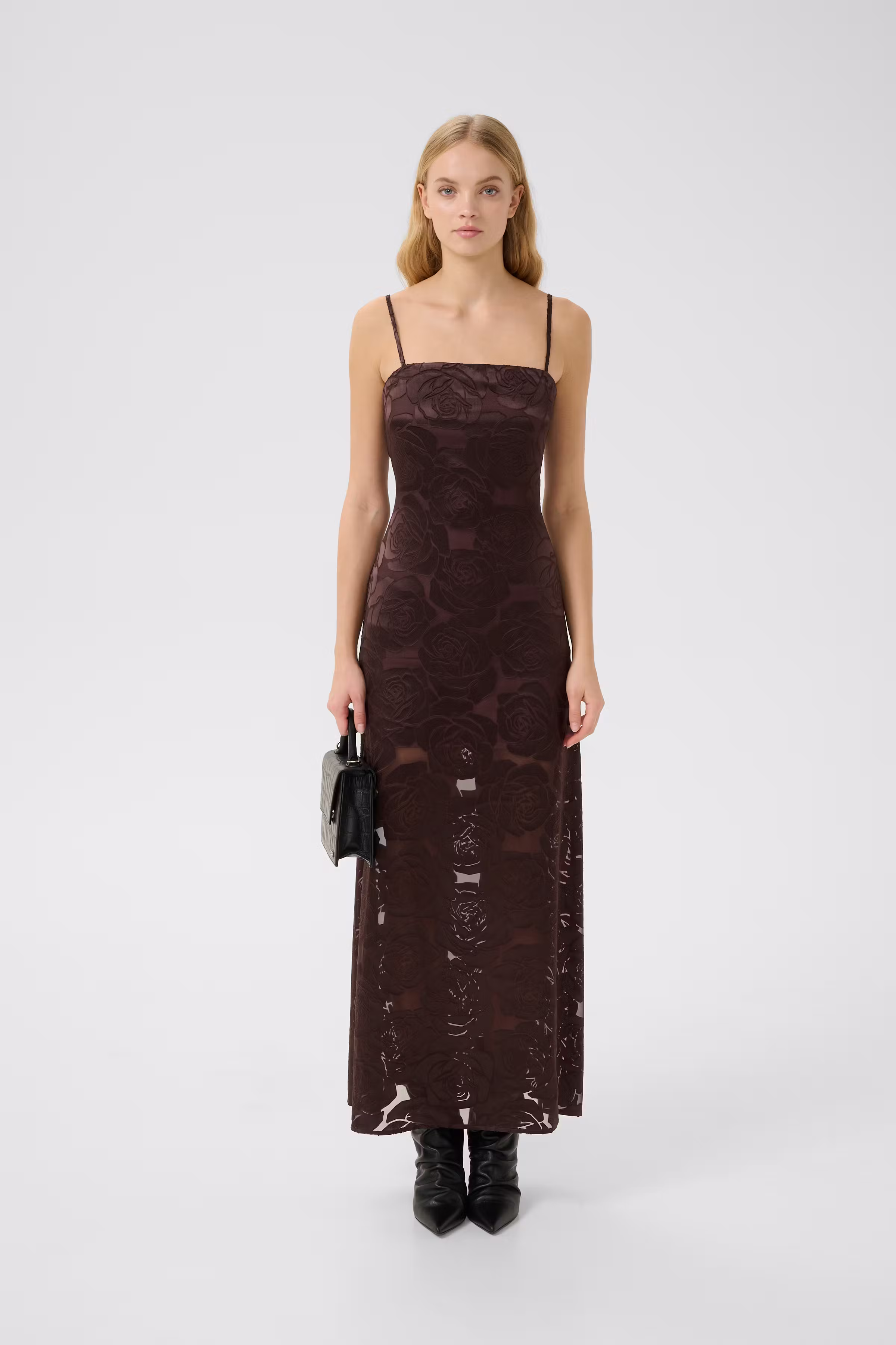 GZanuk Dress LOOKBOOK FRONT 10910642-191106