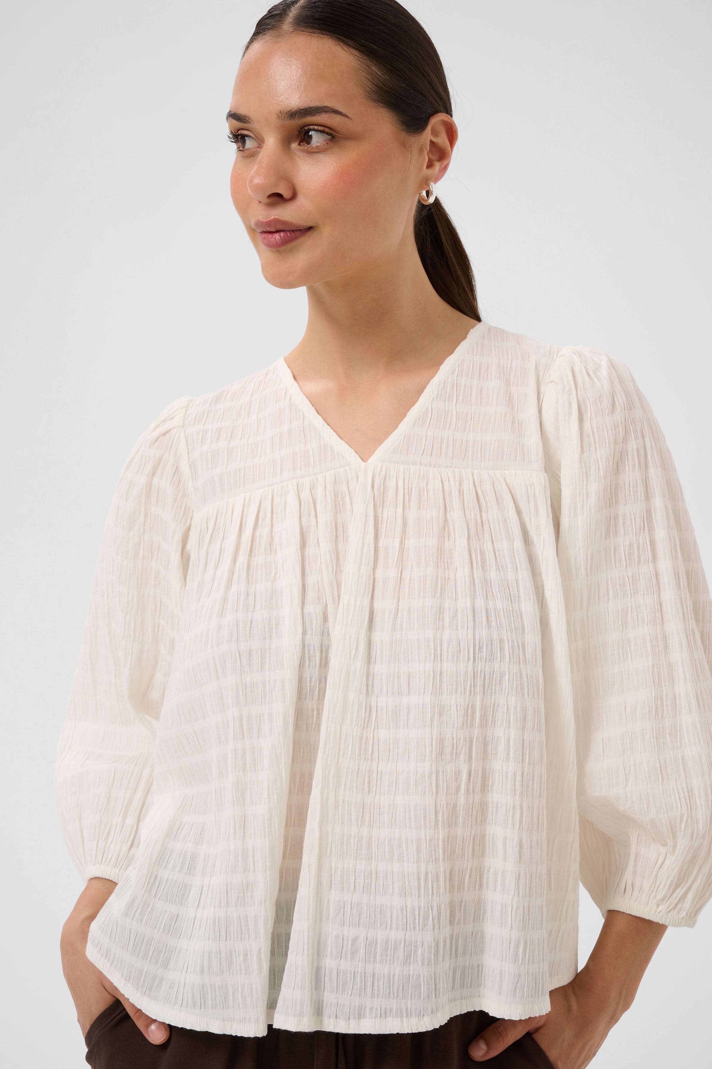 KAmissie Blouse LOOKBOOK DETAIL 10511904-110602