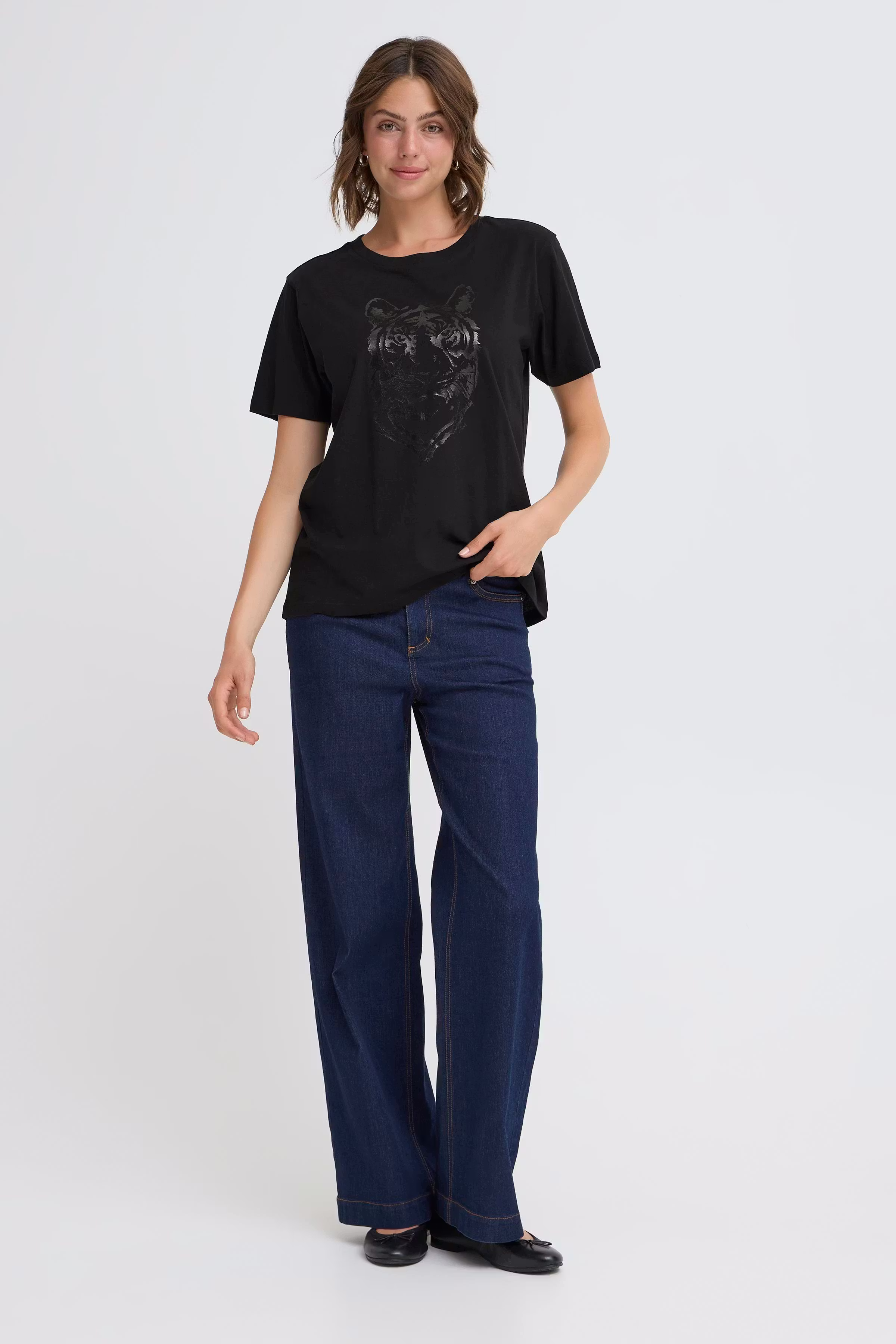 FRLILIANA T-shirt LOOKBOOK FRONT 20617352-900003138