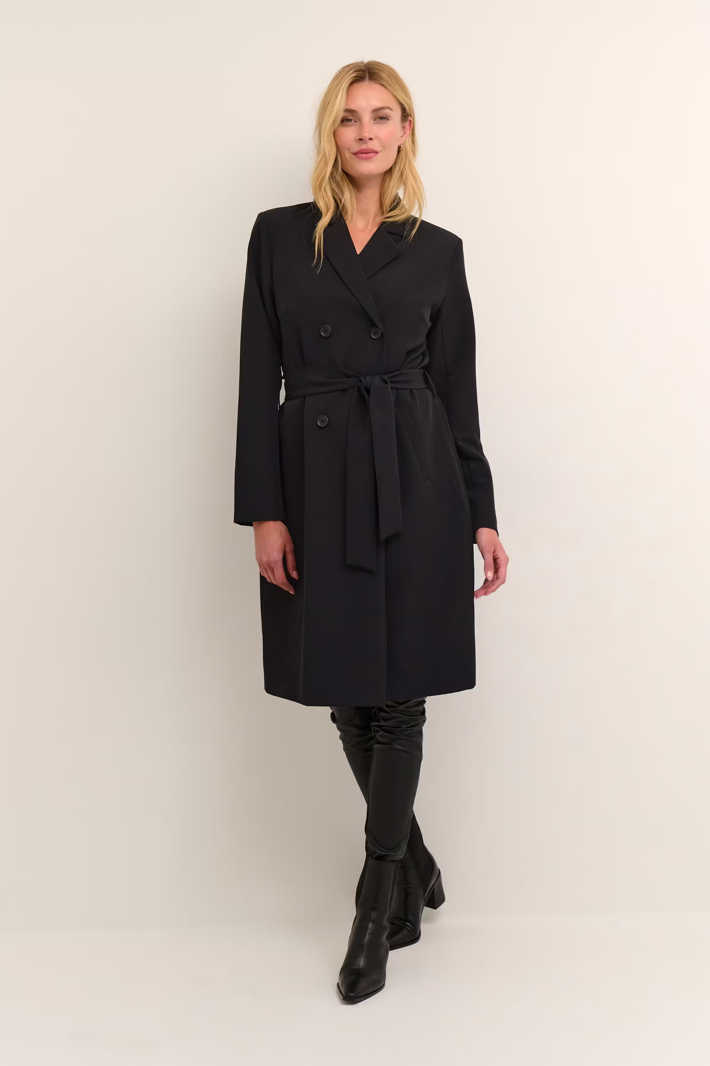 KAlora Yttertøy LOOKBOOK FRONT 10506867-100121