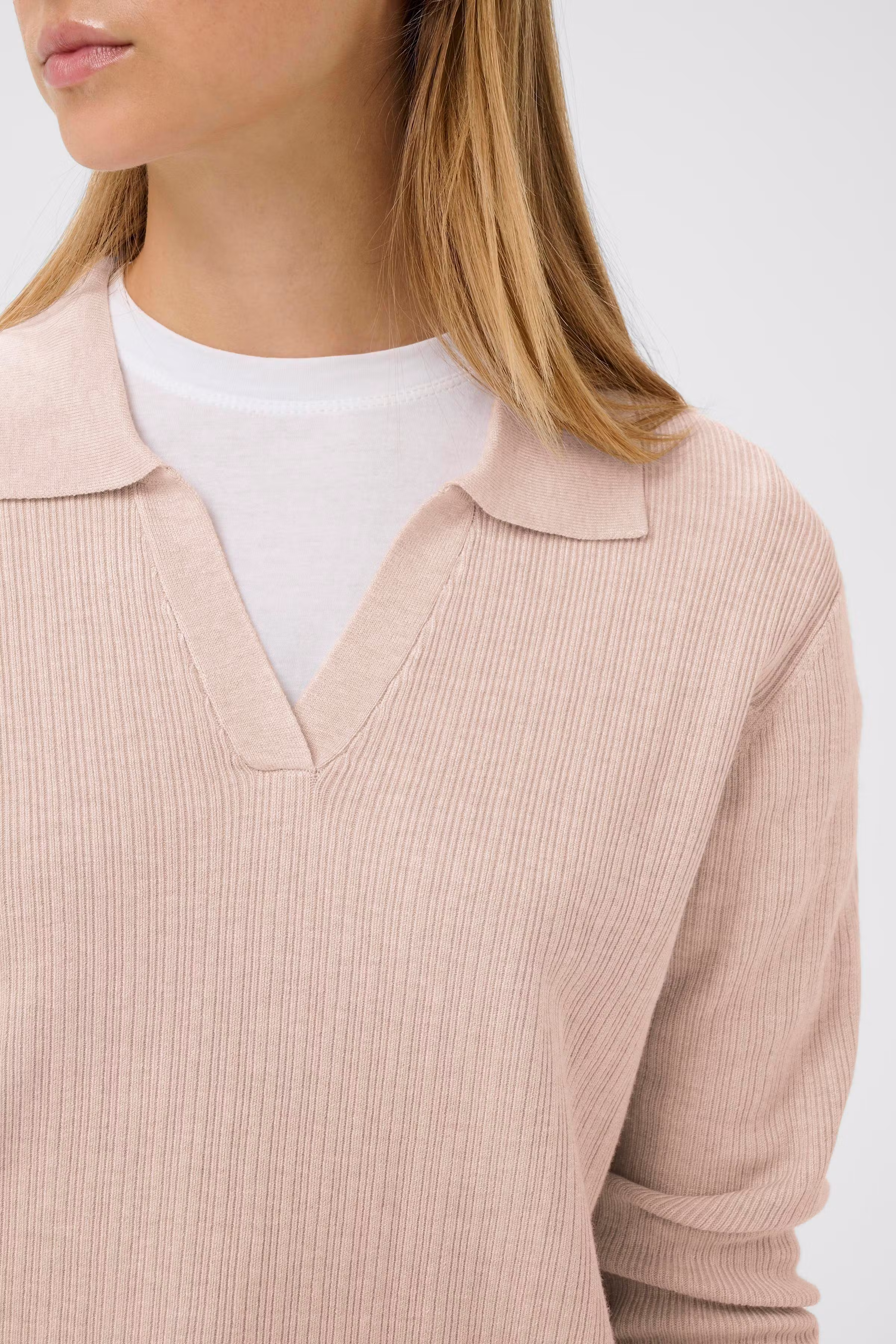 YenahIW Pullover LOOKBOOK DETAIL 30111123-1304031