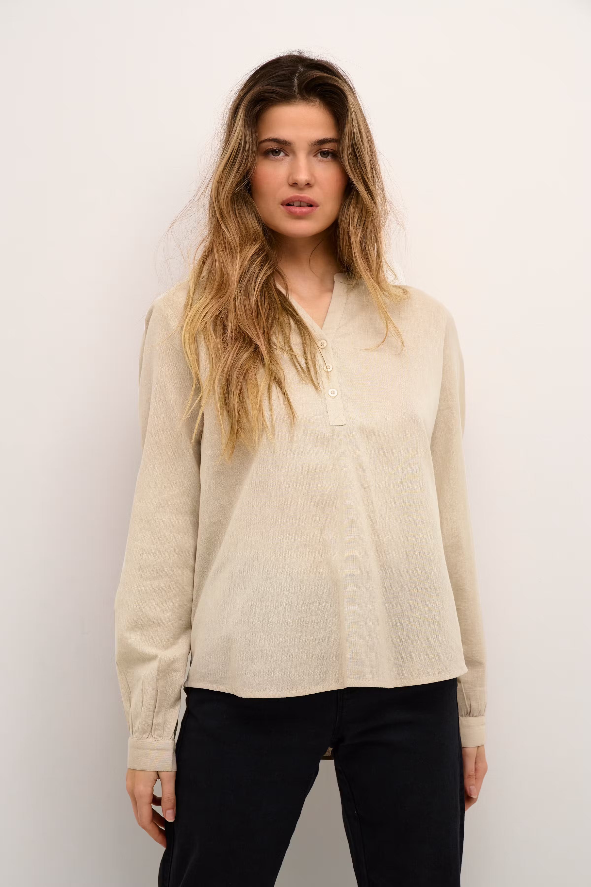 KAmajse Linne blouse LOOKBOOK FRONT 10507392-151305