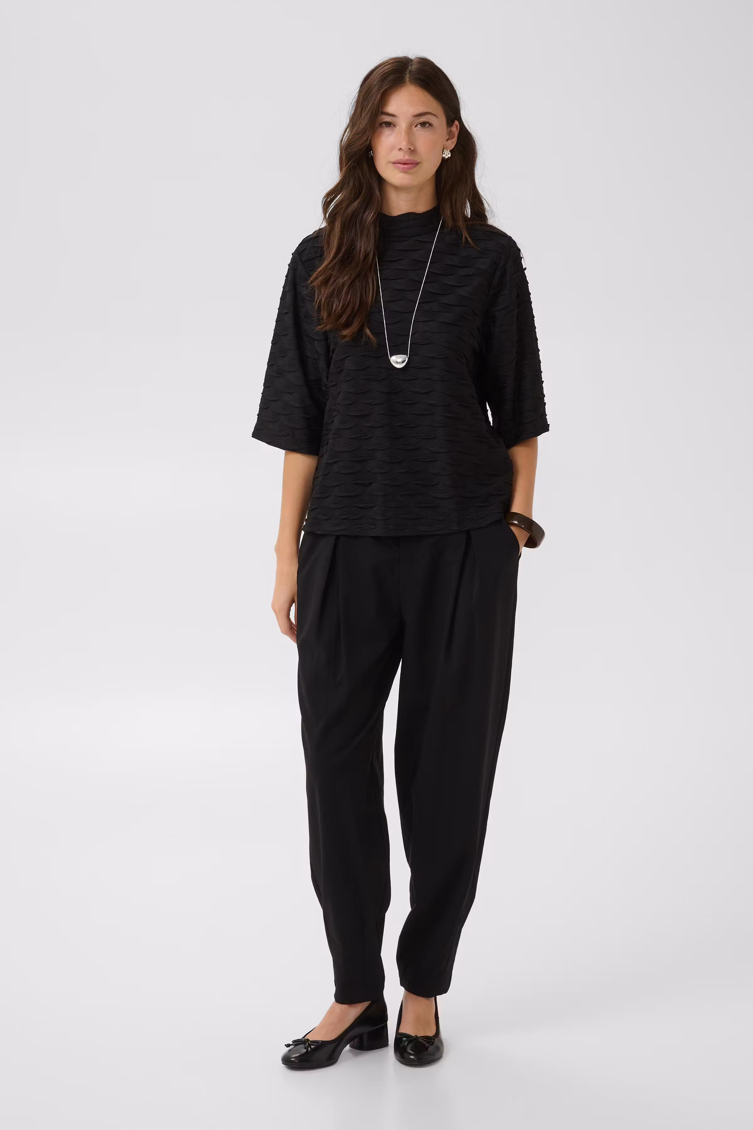 CUCATRIN T-shirt LOOKBOOK FRONT 50114053-900014098