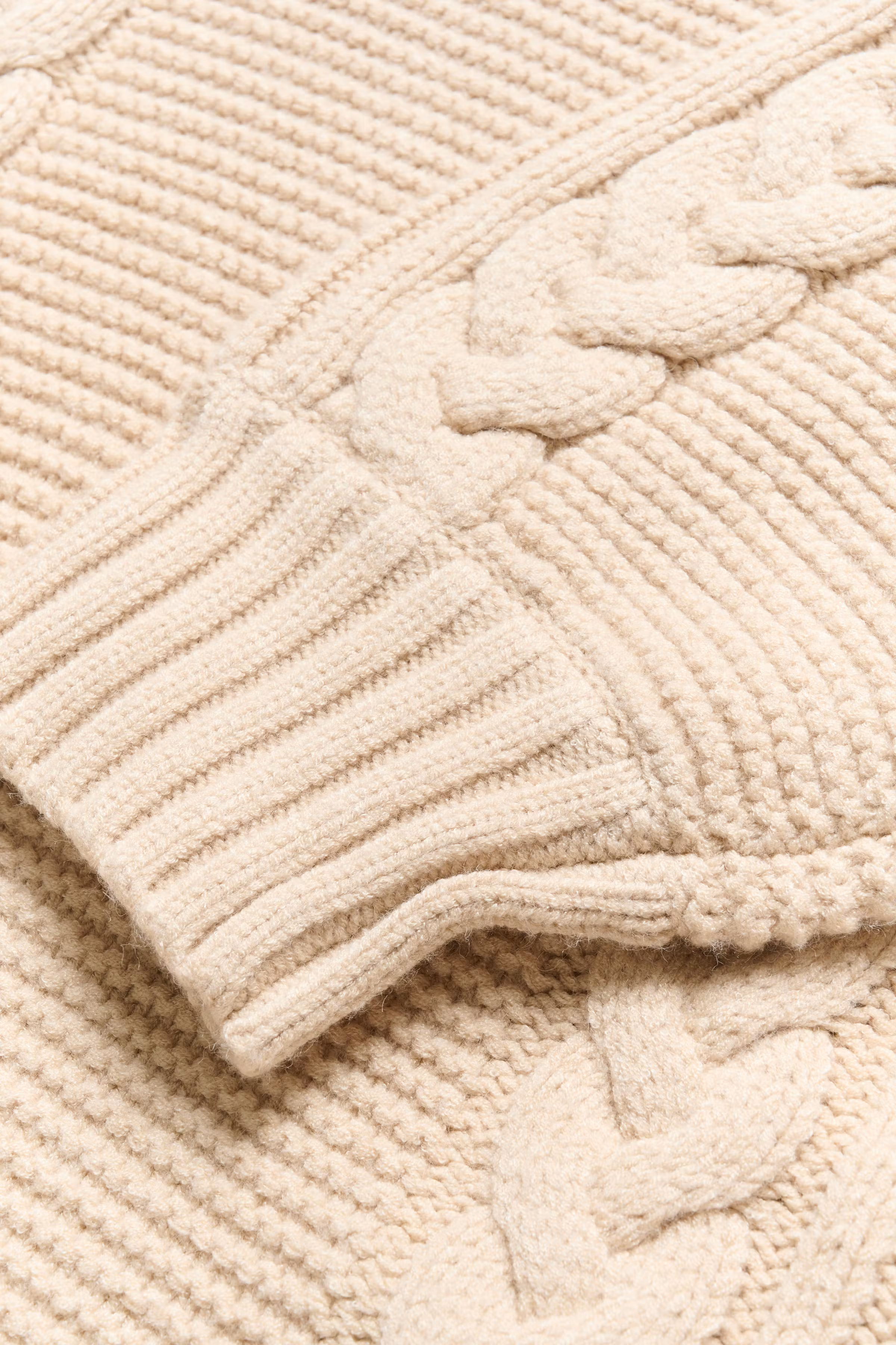 KBTaila Pullover PACK DETAIL 10105322-120703