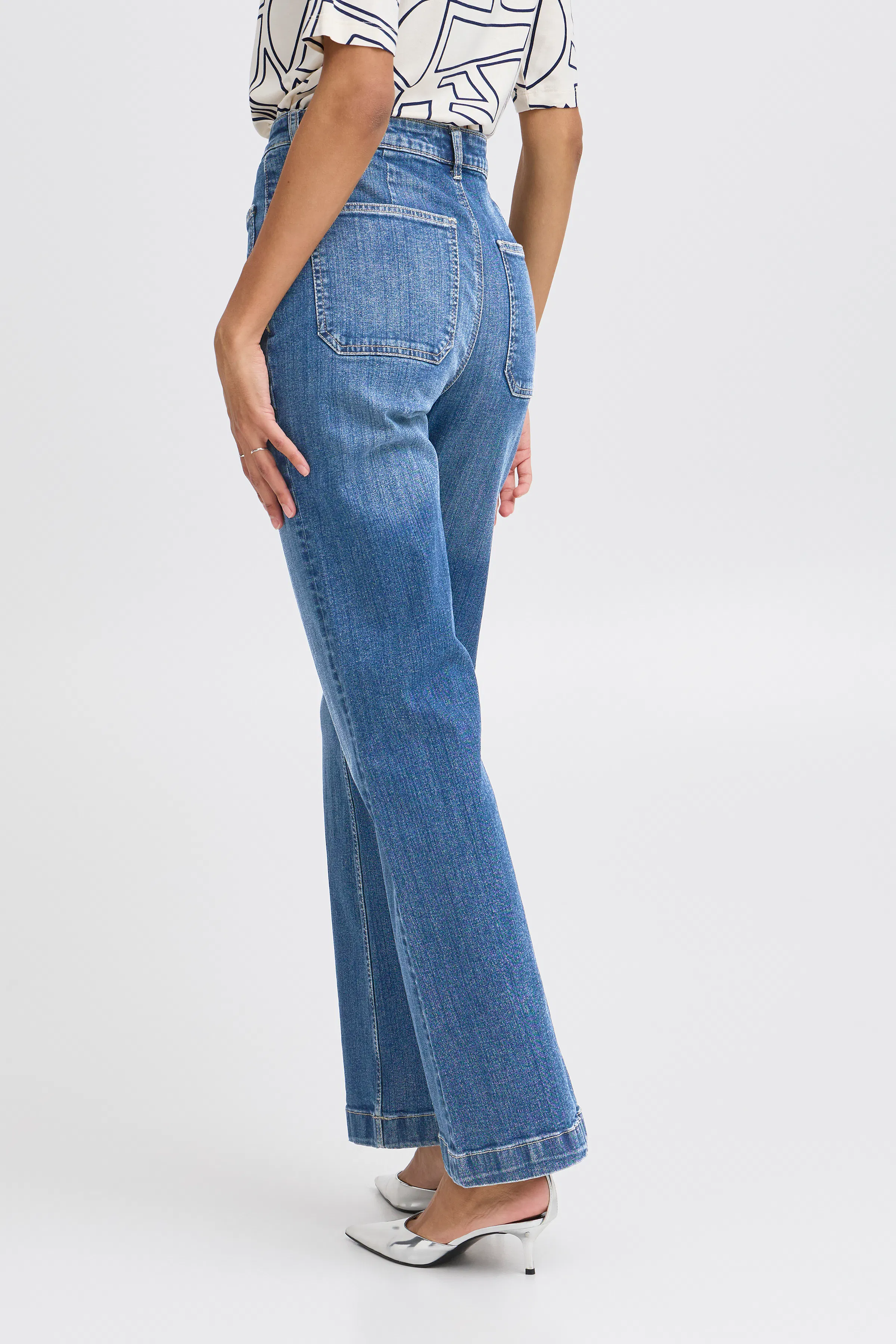 BYKOMMA Jeans LOOKBOOK BACK 20816177-200461