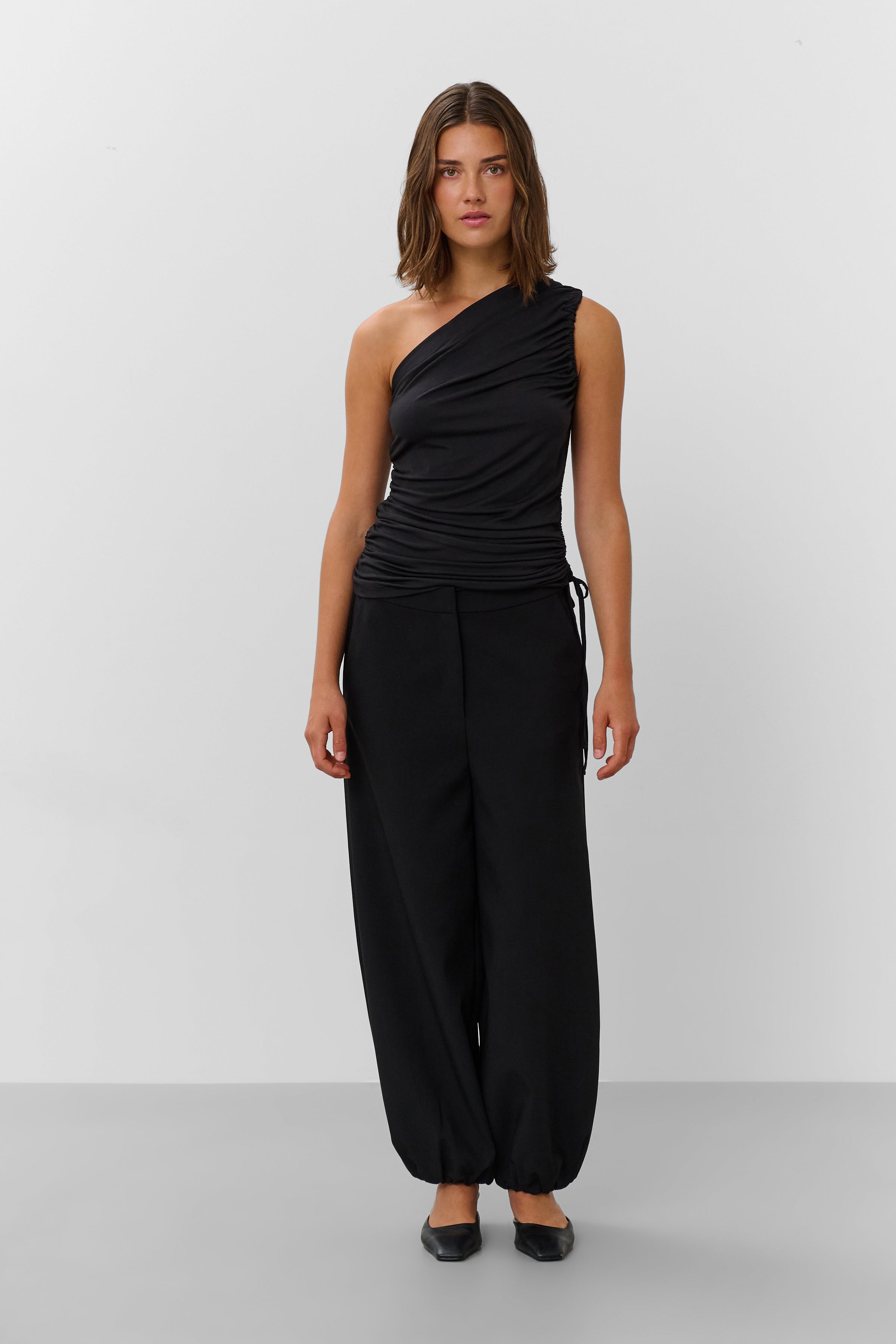 SLHanadi Top LOOKBOOK FRONT 30408526-194008