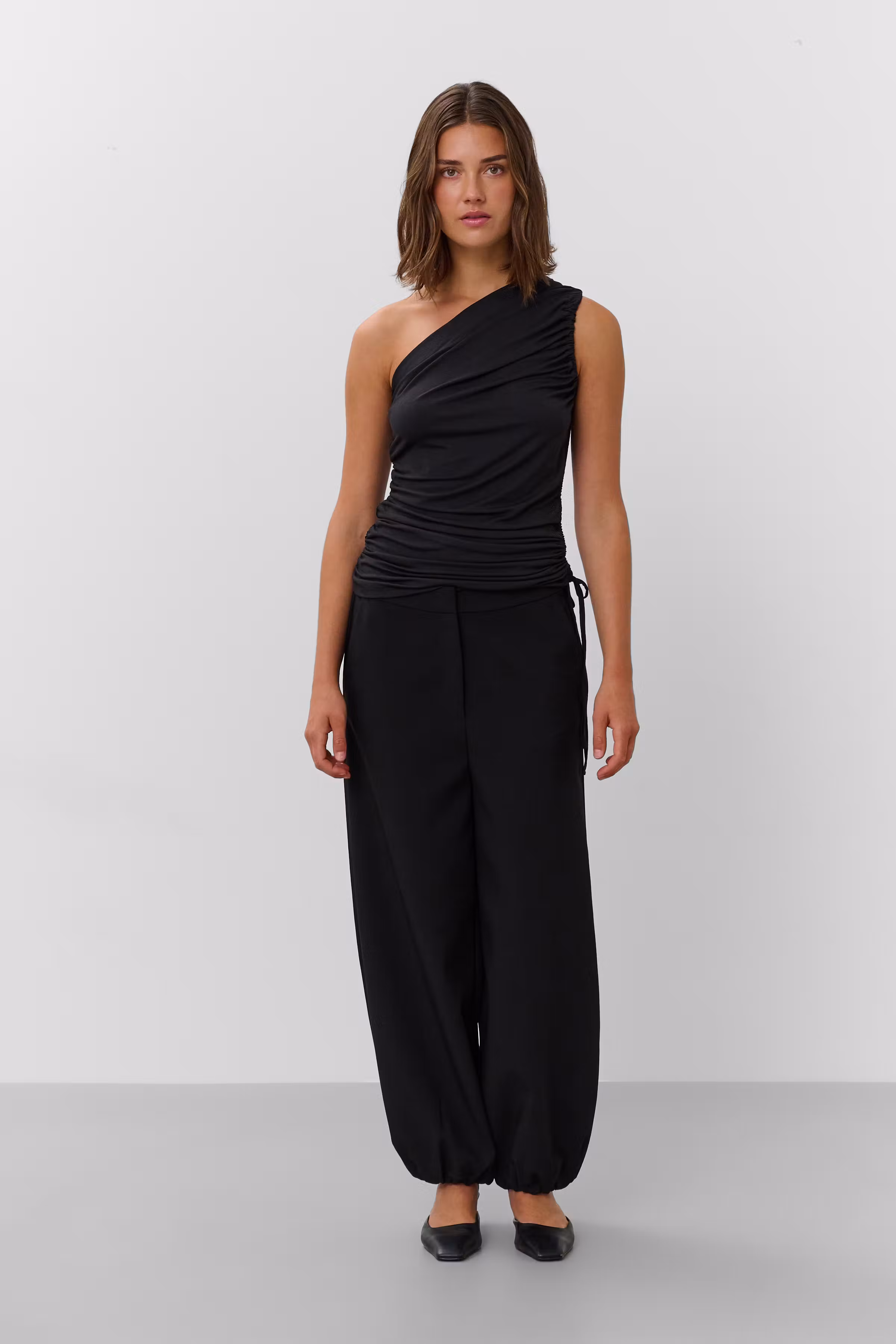 SLHanadi Top LOOKBOOK FRONT 30408526-194008