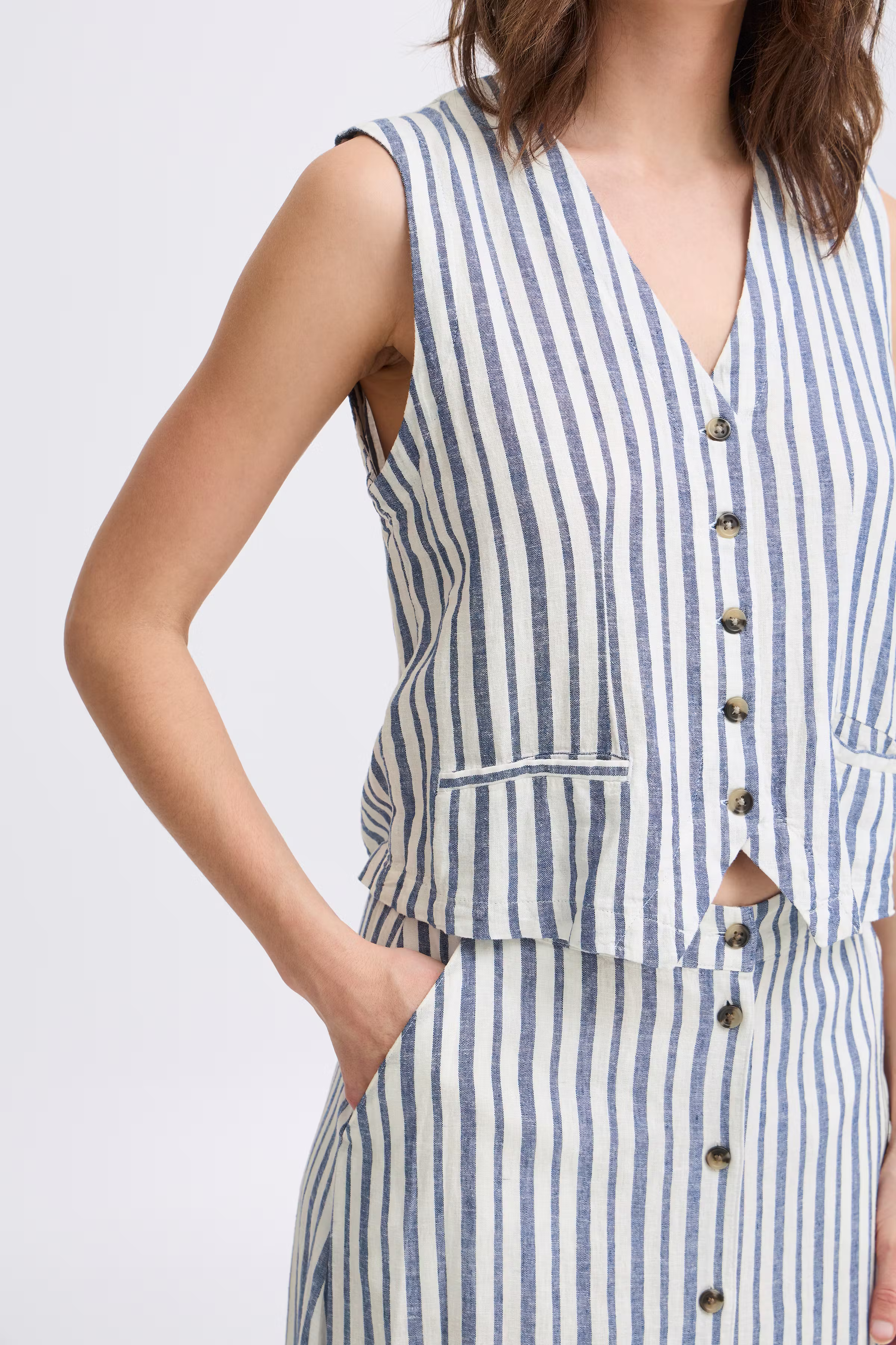 BYFALAKKA Vest LOOKBOOK DETAIL 20816601-204548