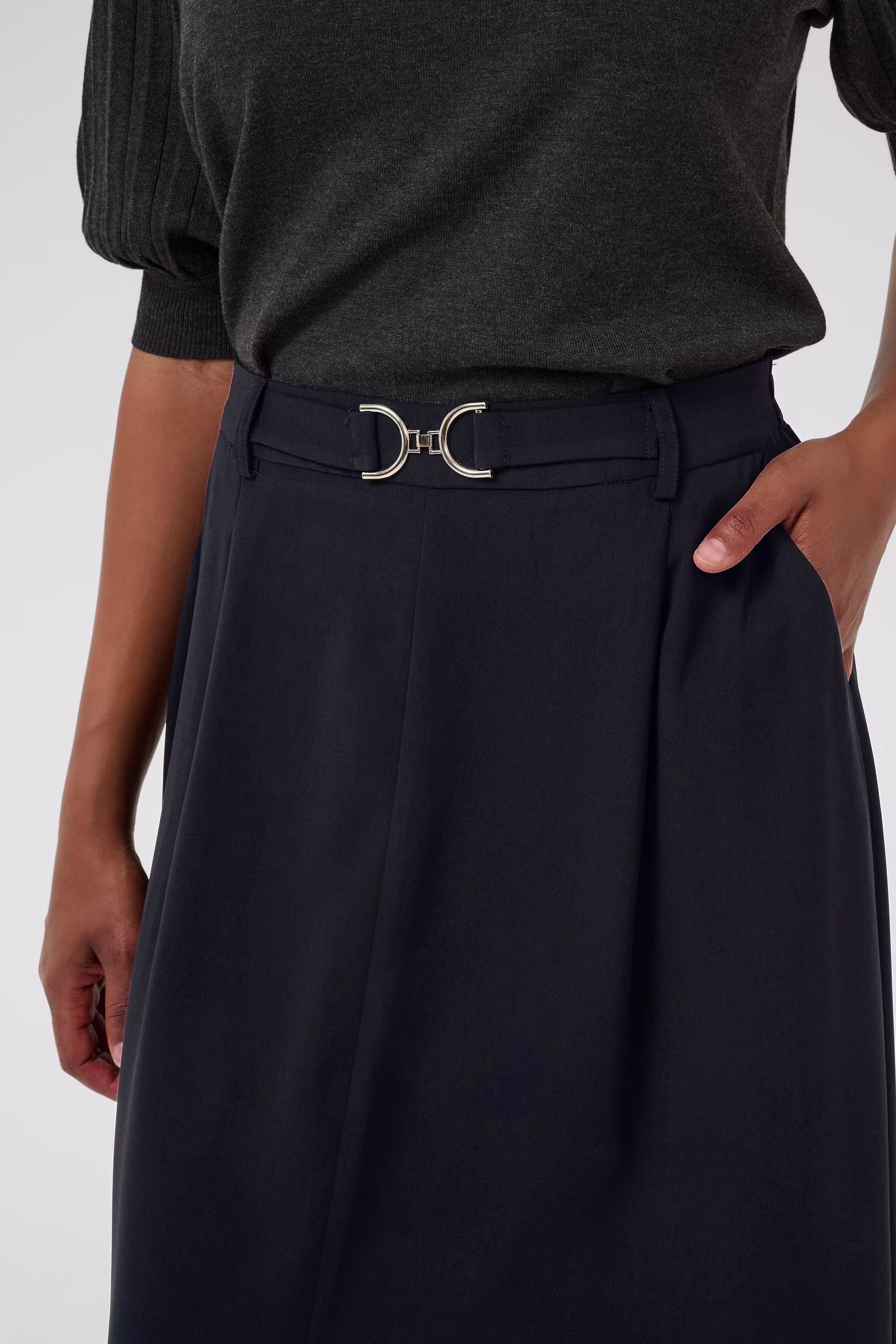 KAillis Skjørt LOOKBOOK DETAIL 10510511-100121