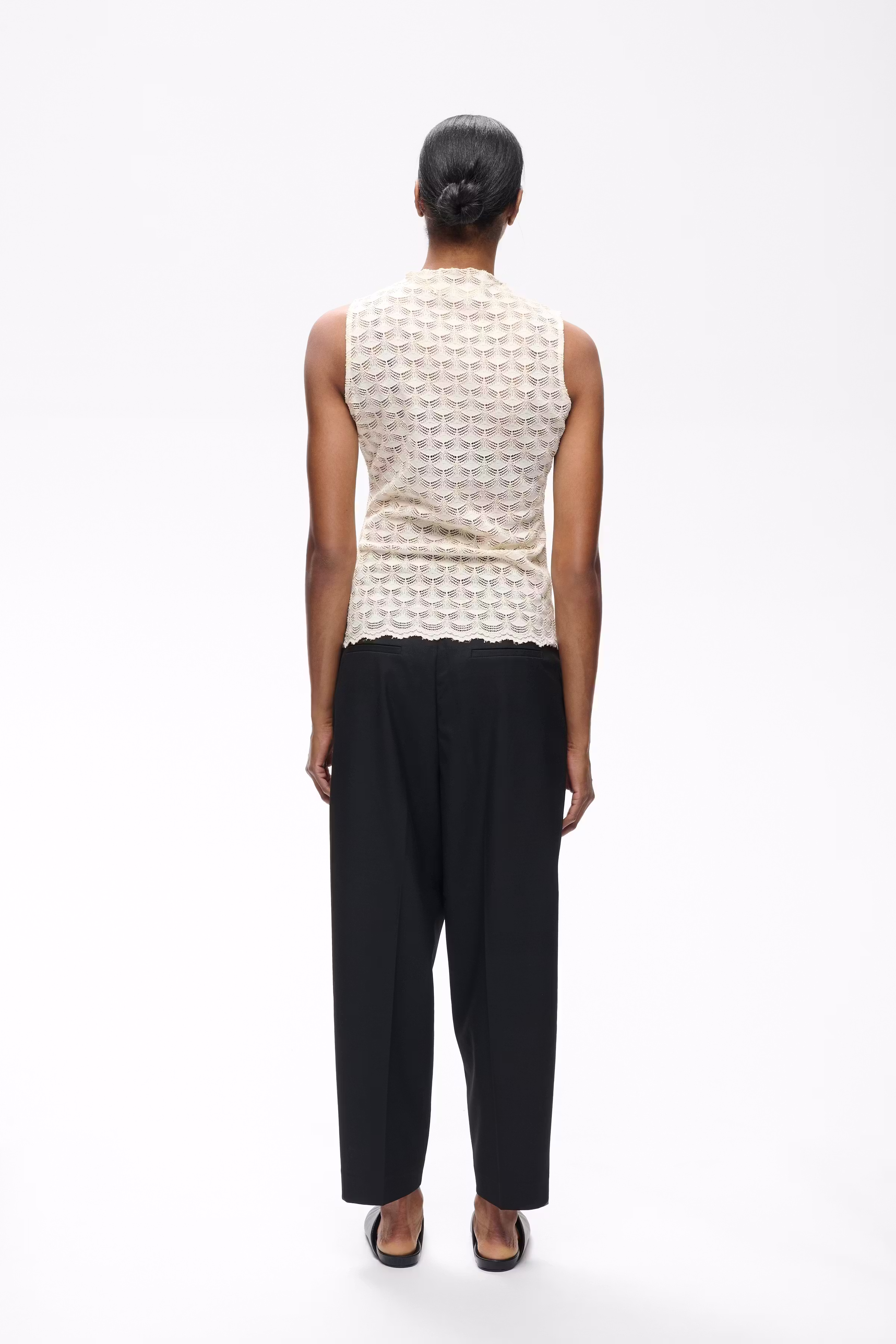 TullaIW T-shirt LOOKBOOK BACK 30111335-110701