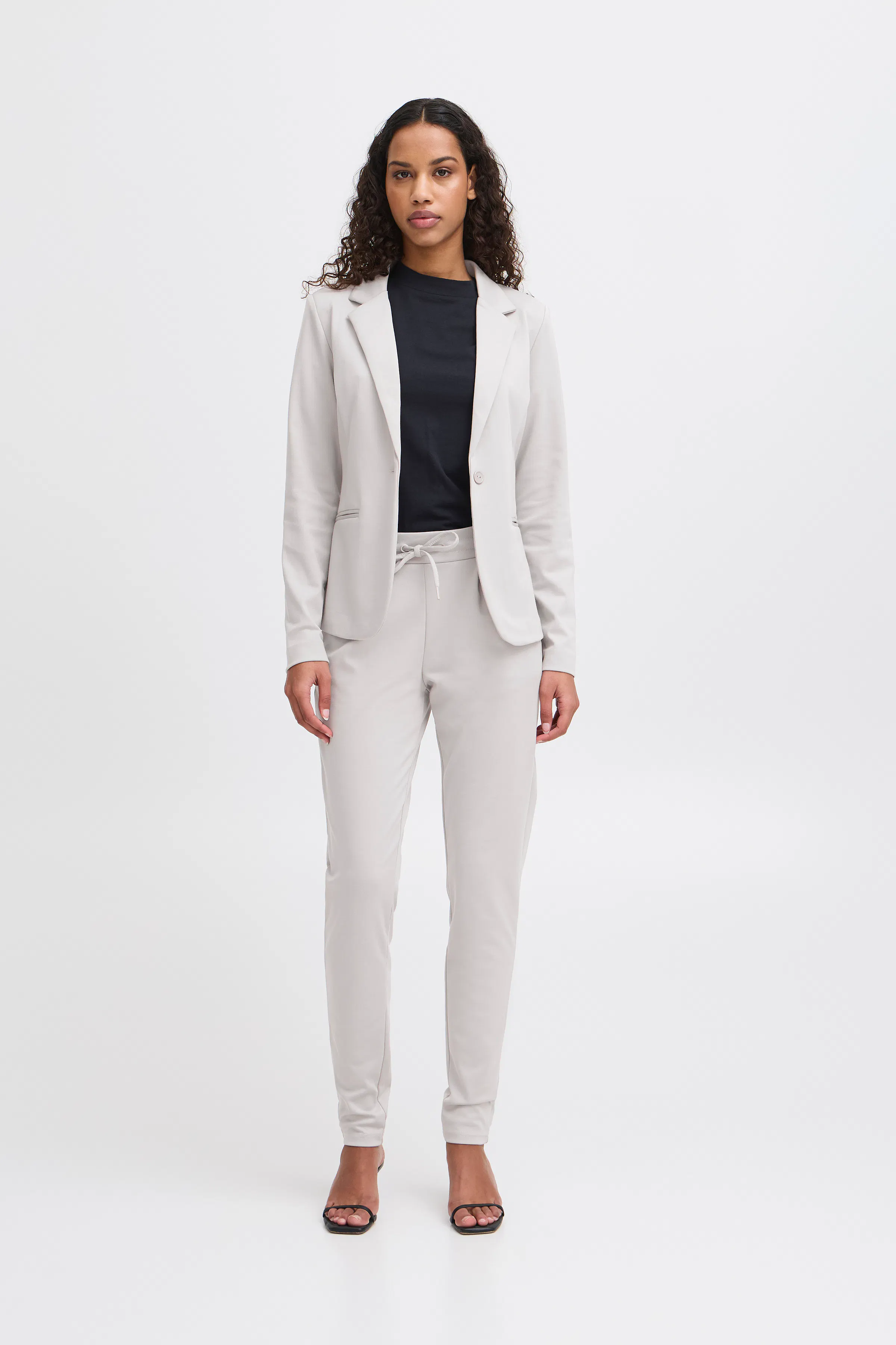 IHKATE Blazer LOOKBOOK FRONT 20101801-163801