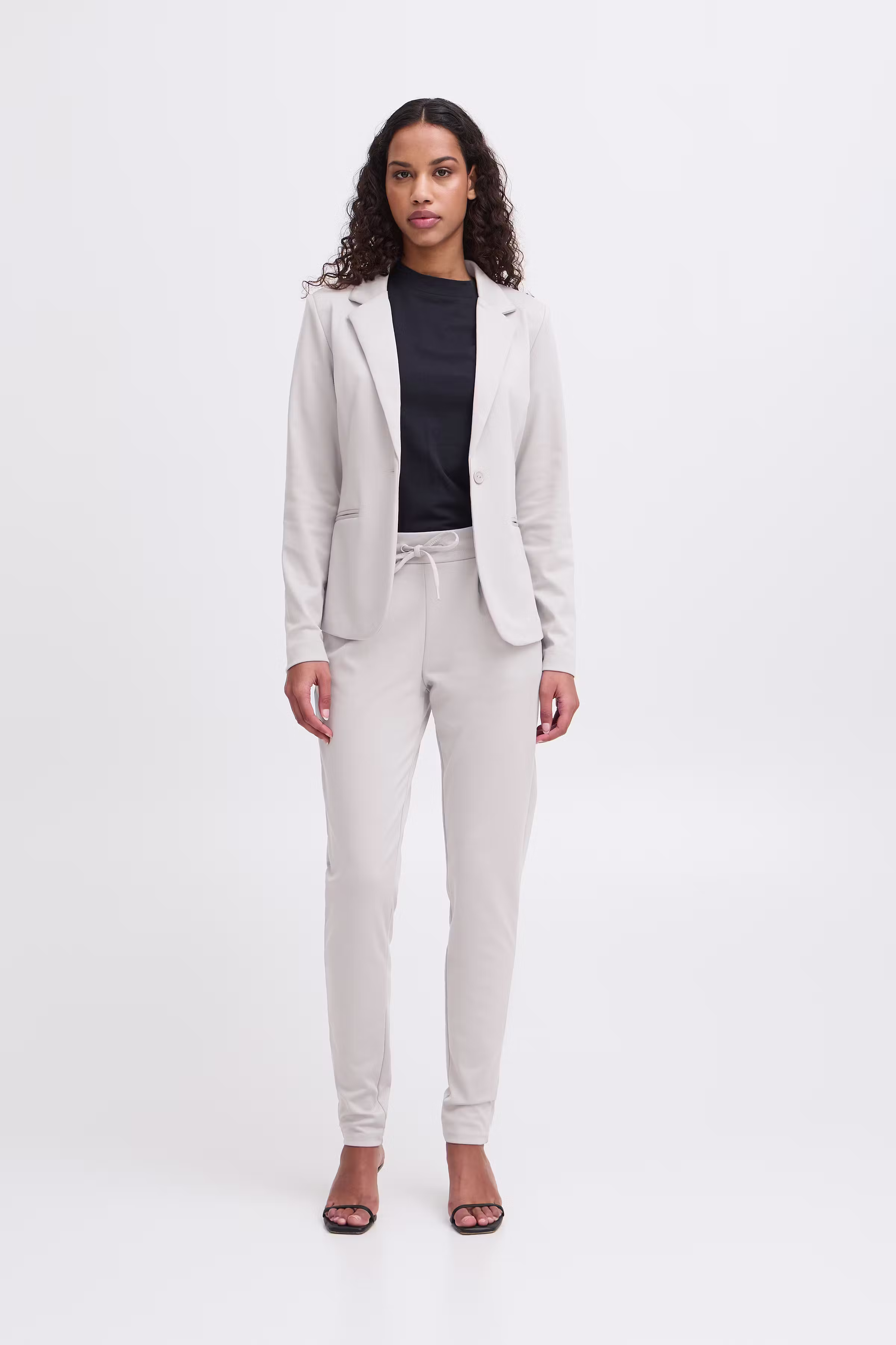 IHKATE Blazer LOOKBOOK FRONT 20101801-163801