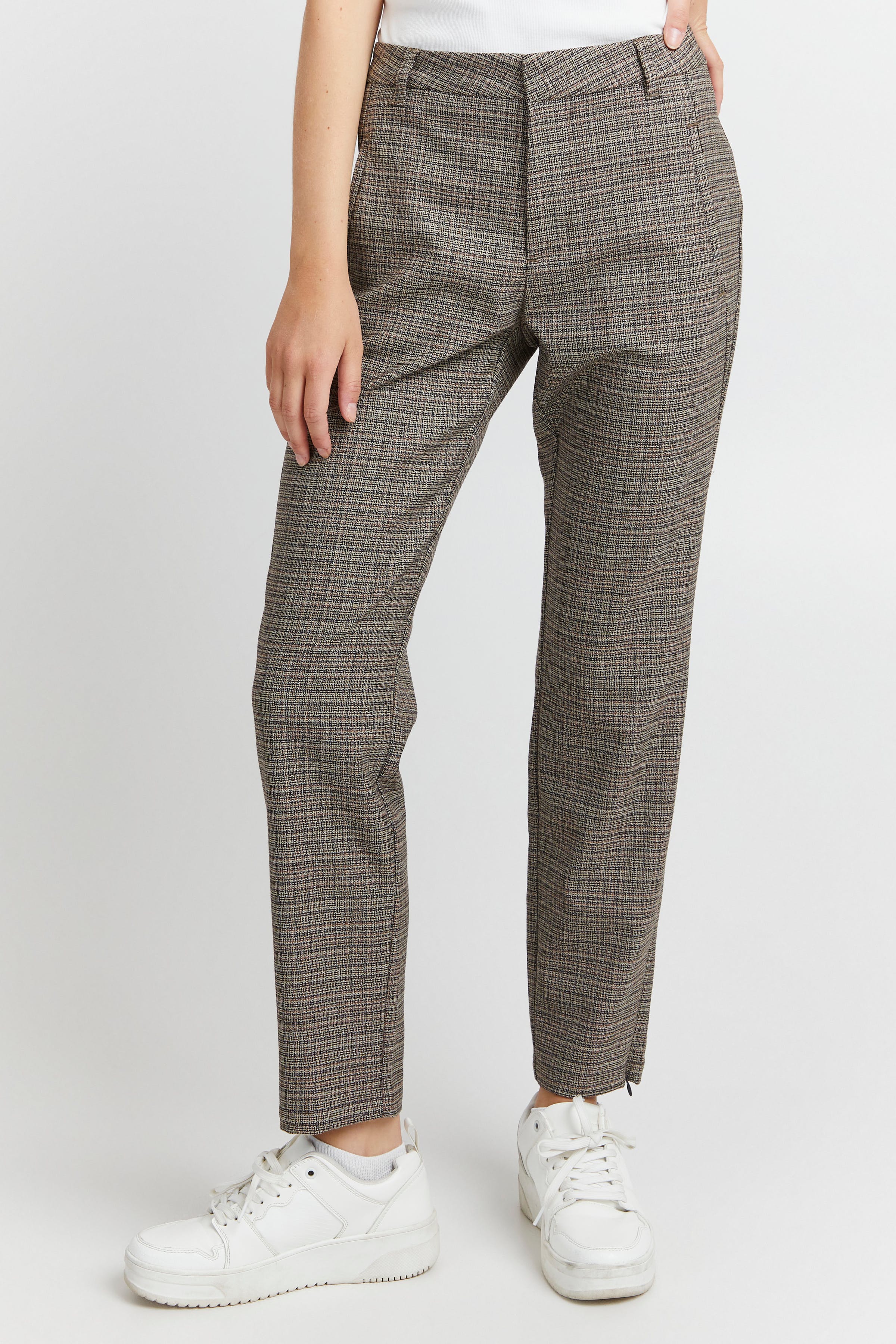 Bindy casual hose LOOKBOOK FRONT 50206853-201434