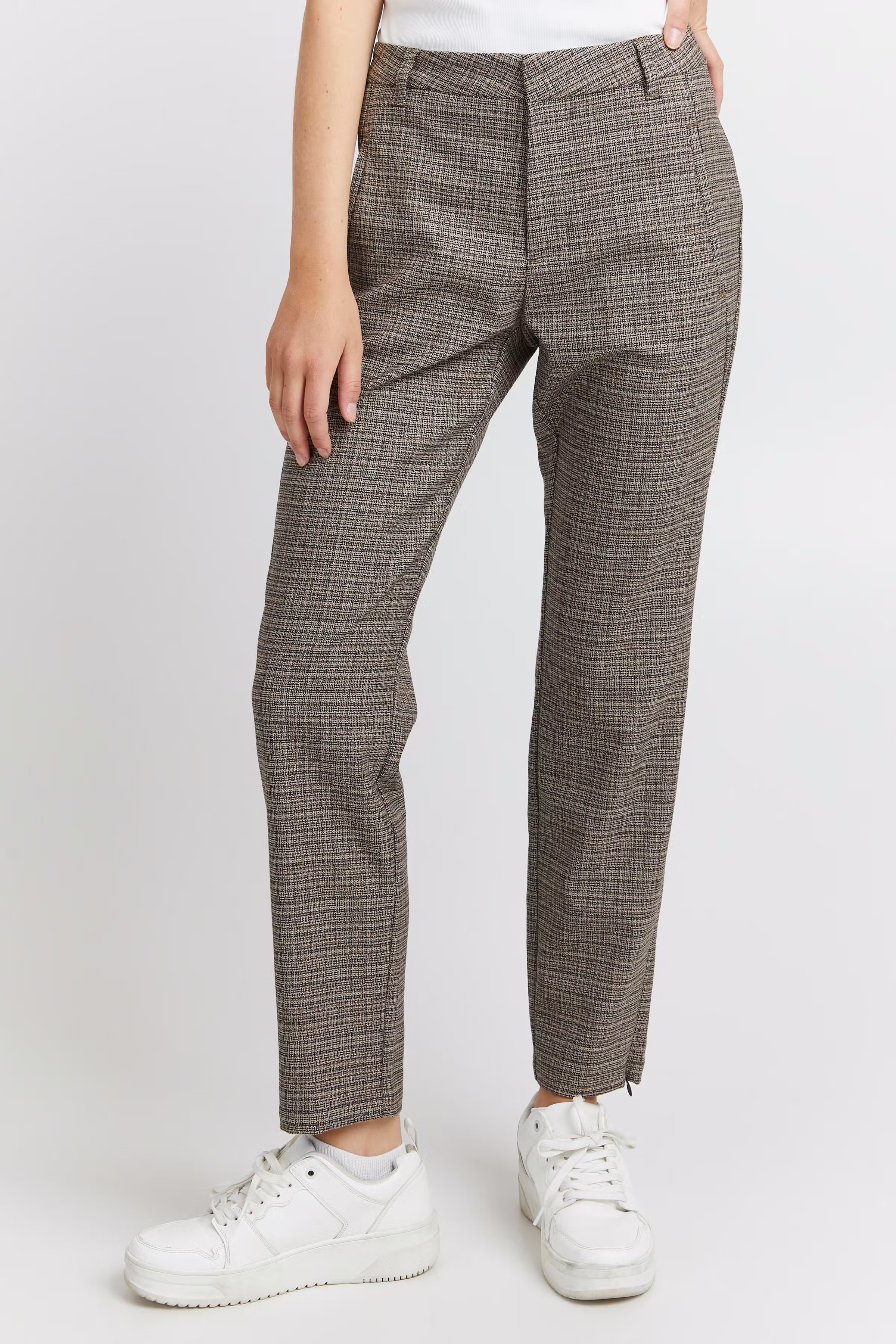 Bindy casual hose LOOKBOOK FRONT 50206853-201434