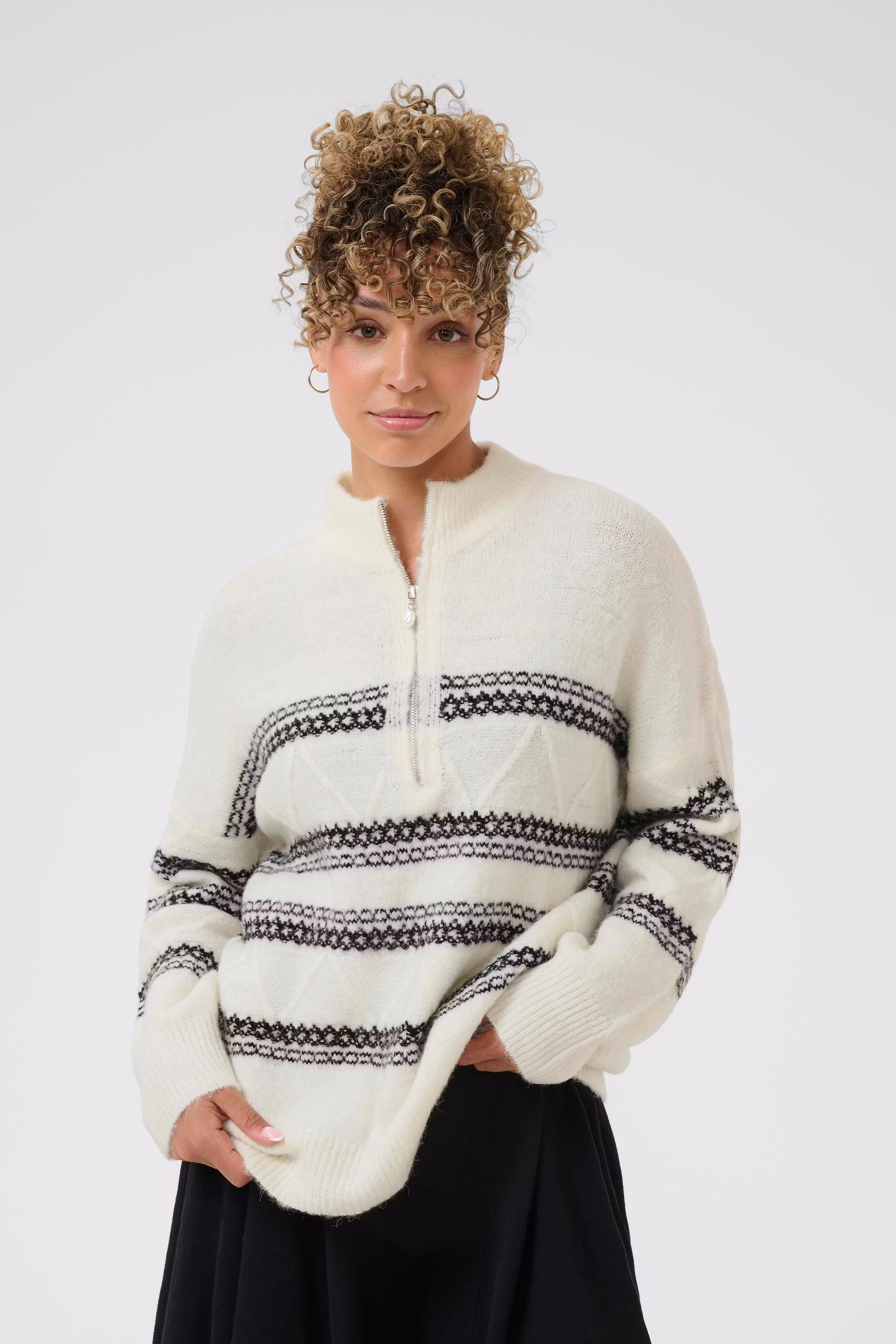 CRSkie Pullover LOOKBOOK FRONT 10614397-1107011