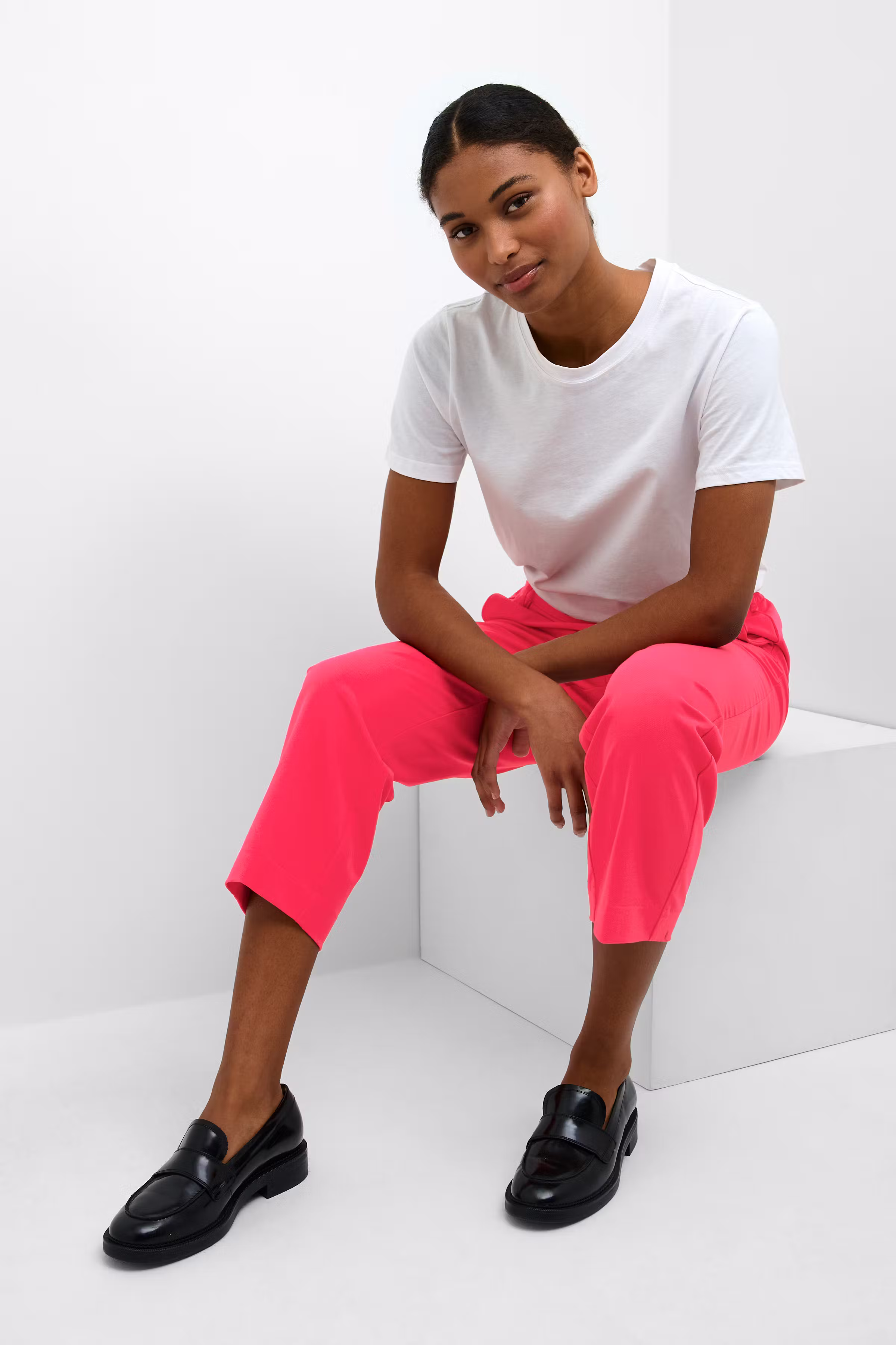 KAsakura Cropped Bukser LOOKBOOK DETAIL 10506127-181856
