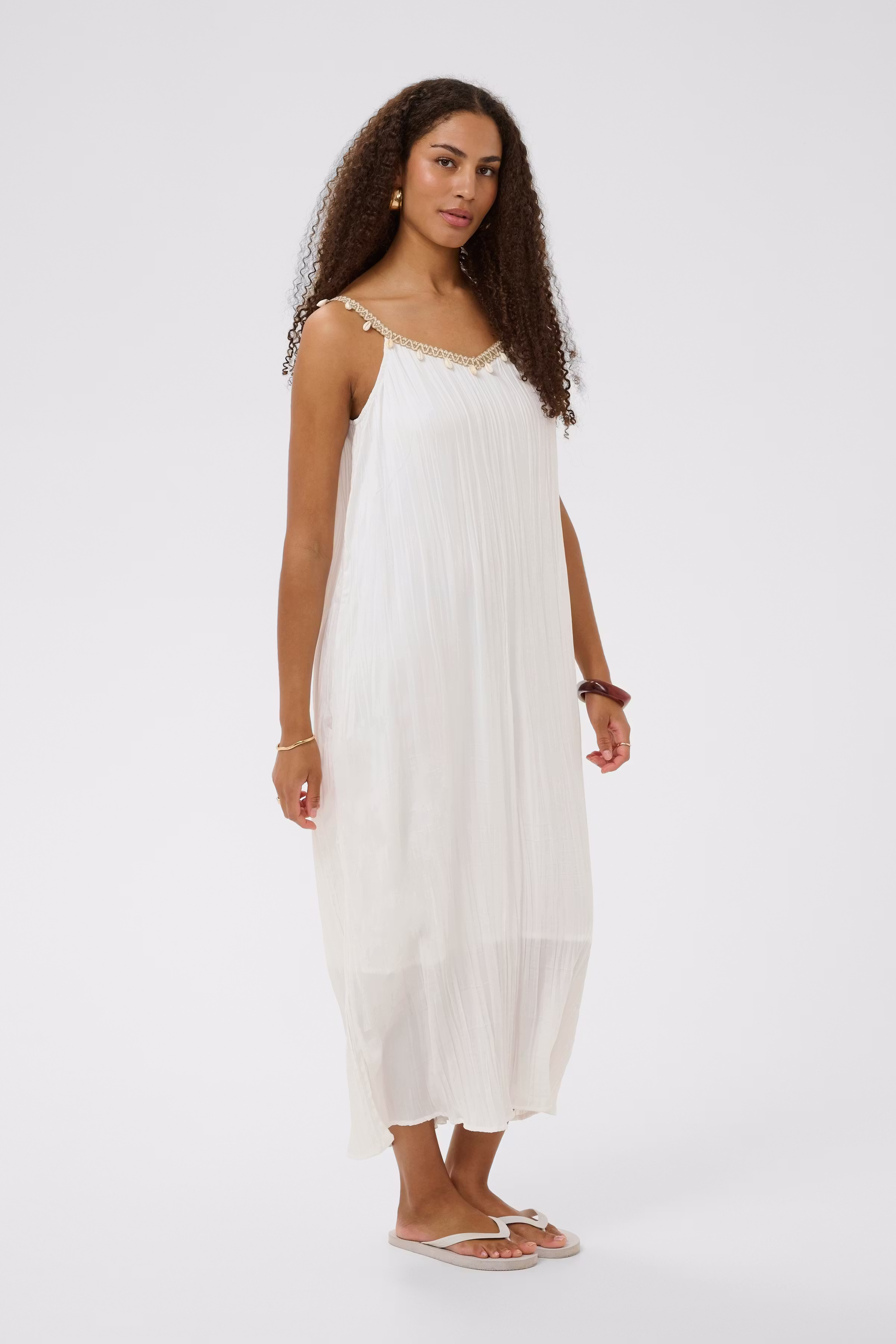 CRRonja Kleid LOOKBOOK FRONT 10615026-110602