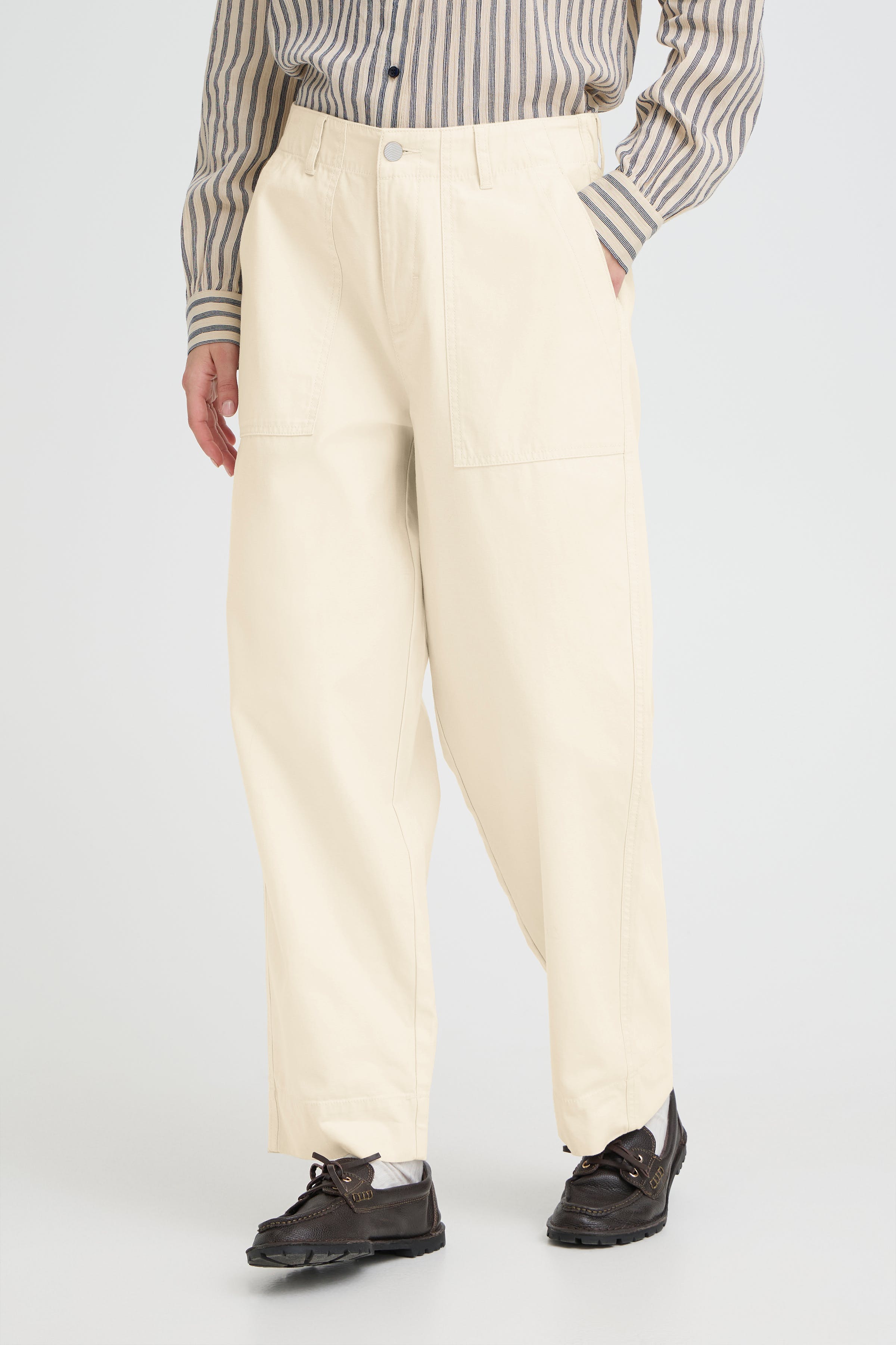 BYELMA Trousers LOOKBOOK FRONT 20818438-130905