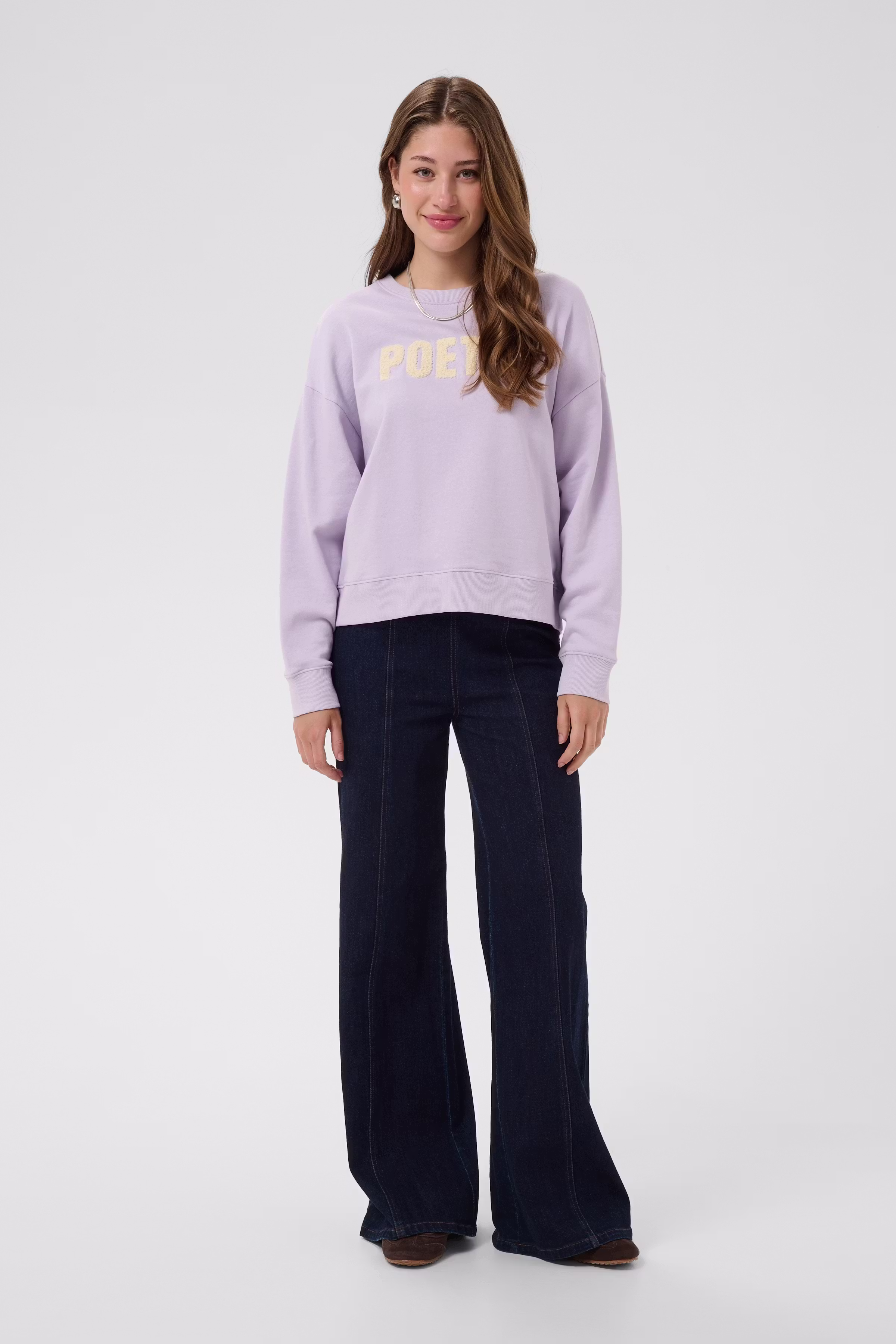 SuzieSZ Sweatshirt LOOKBOOK FRONT 30515248-153807