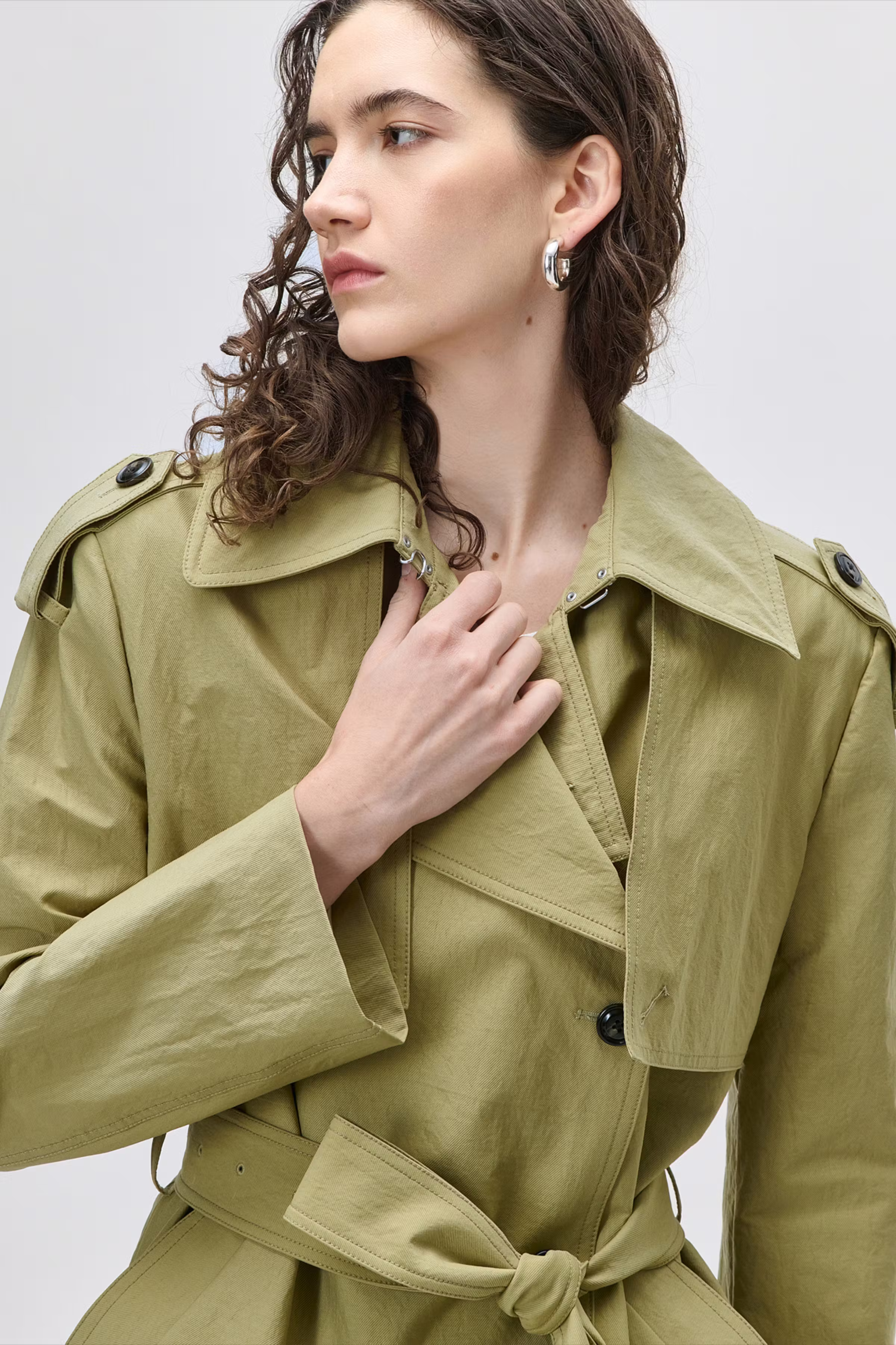 JUNE JACKE LOOKBOOK DETAIL 30600701-GR534