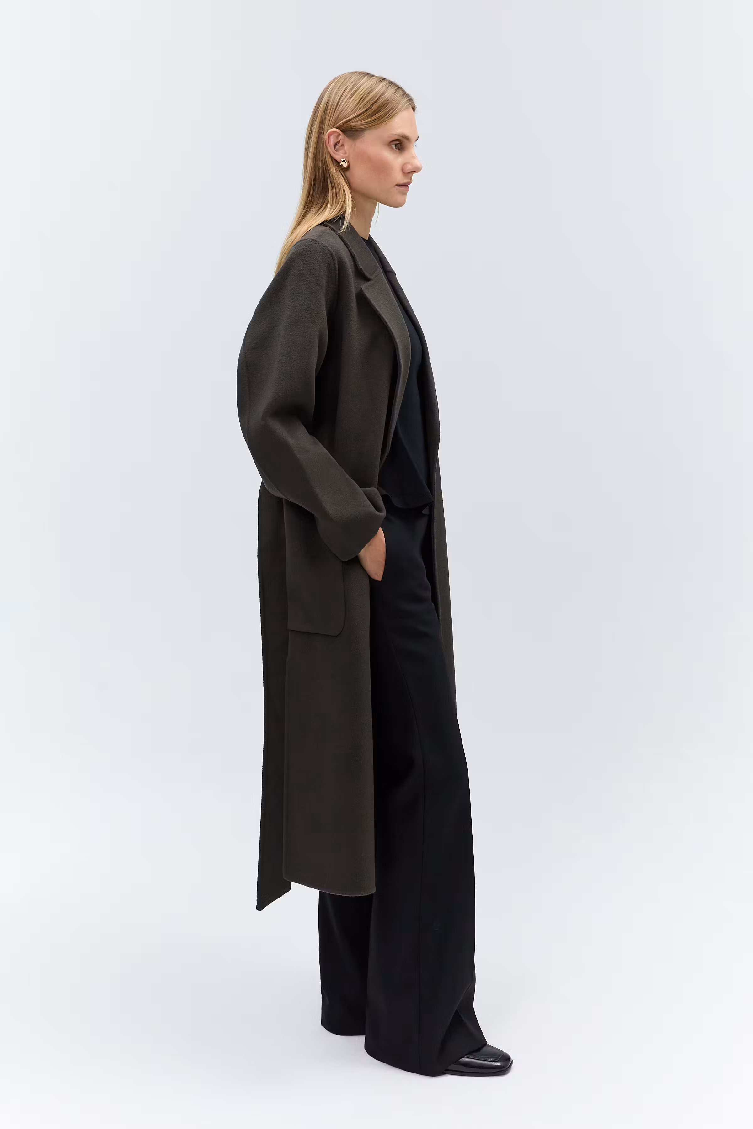 IOCELIA Mantel LOOKBOOK FRONT 30600561-GY938