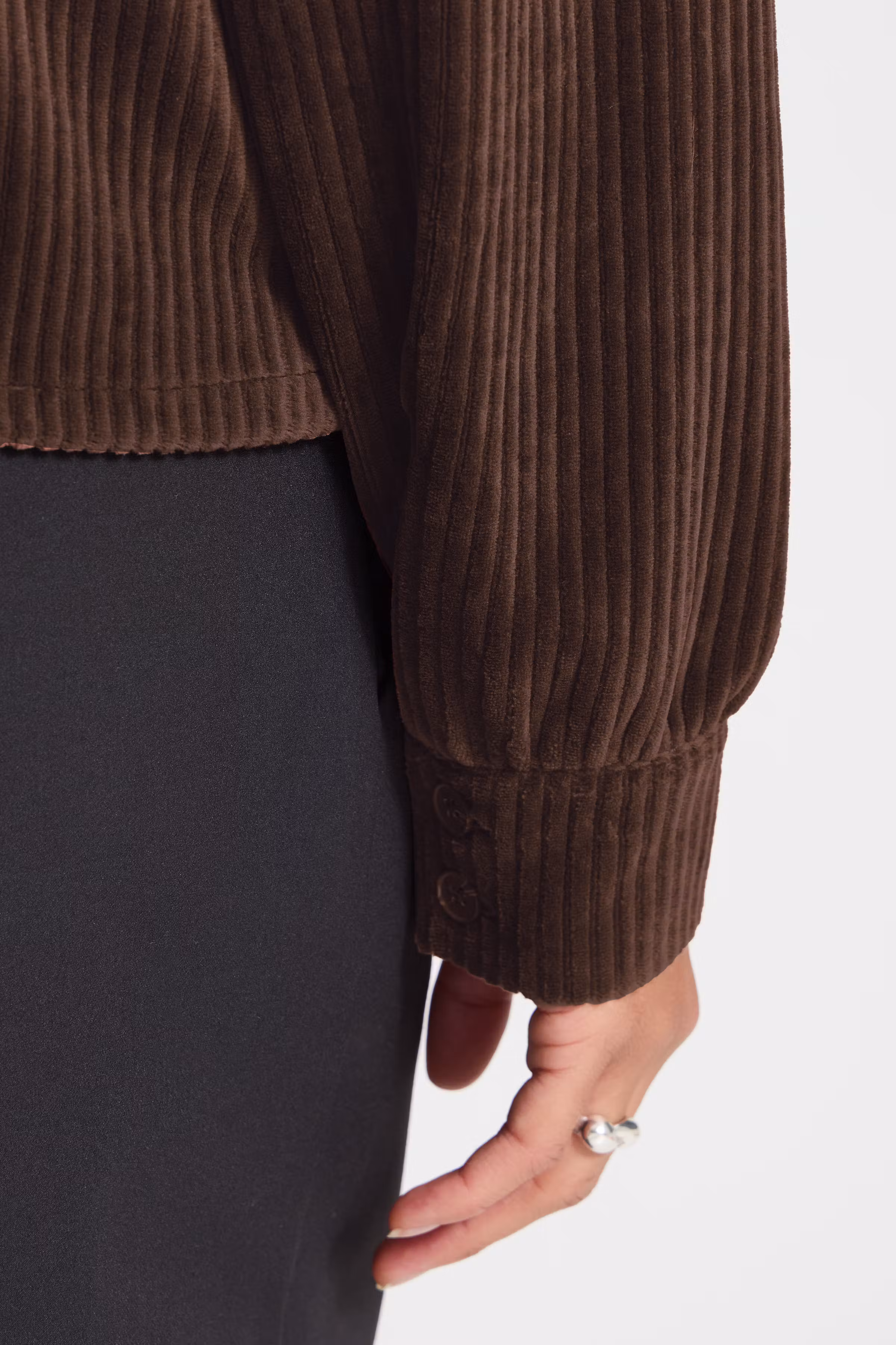 IHTAMARY Skjorte LOOKBOOK DETAIL 20126372-191419