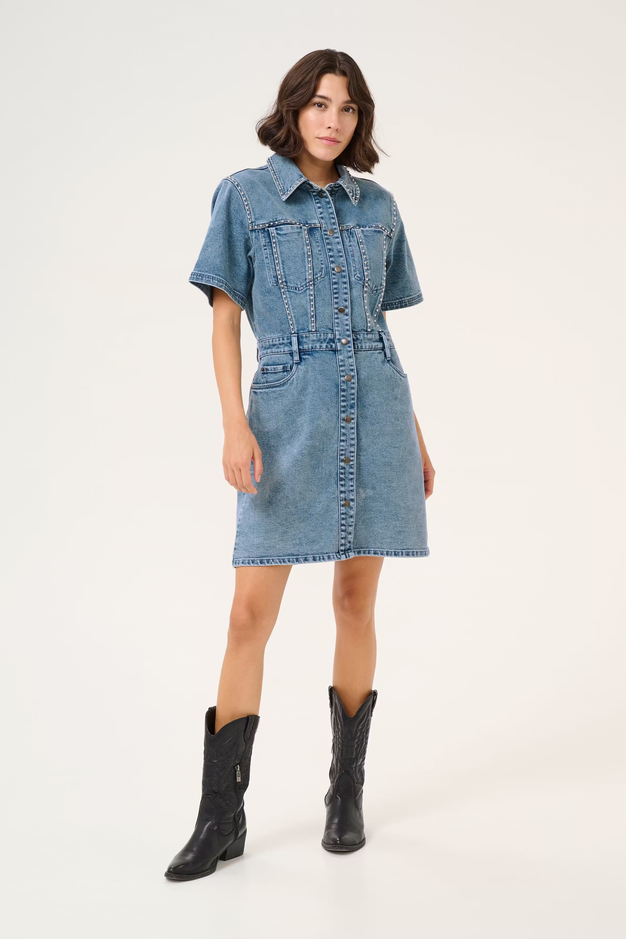 KAdoriana Denim Dress LOOKBOOK FRONT 10509578-107702