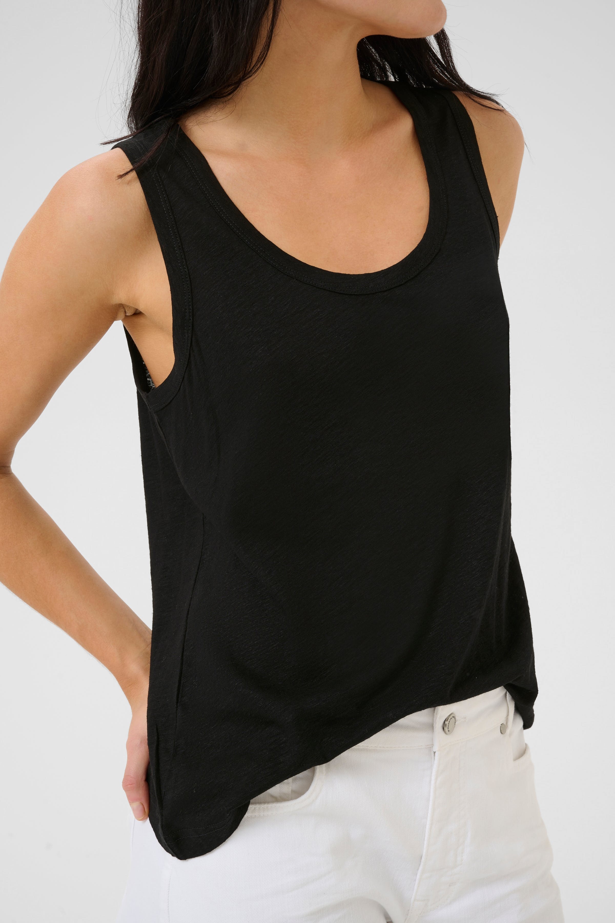 LisaMW Linen Top LOOKBOOK DETAIL 10704763-100031