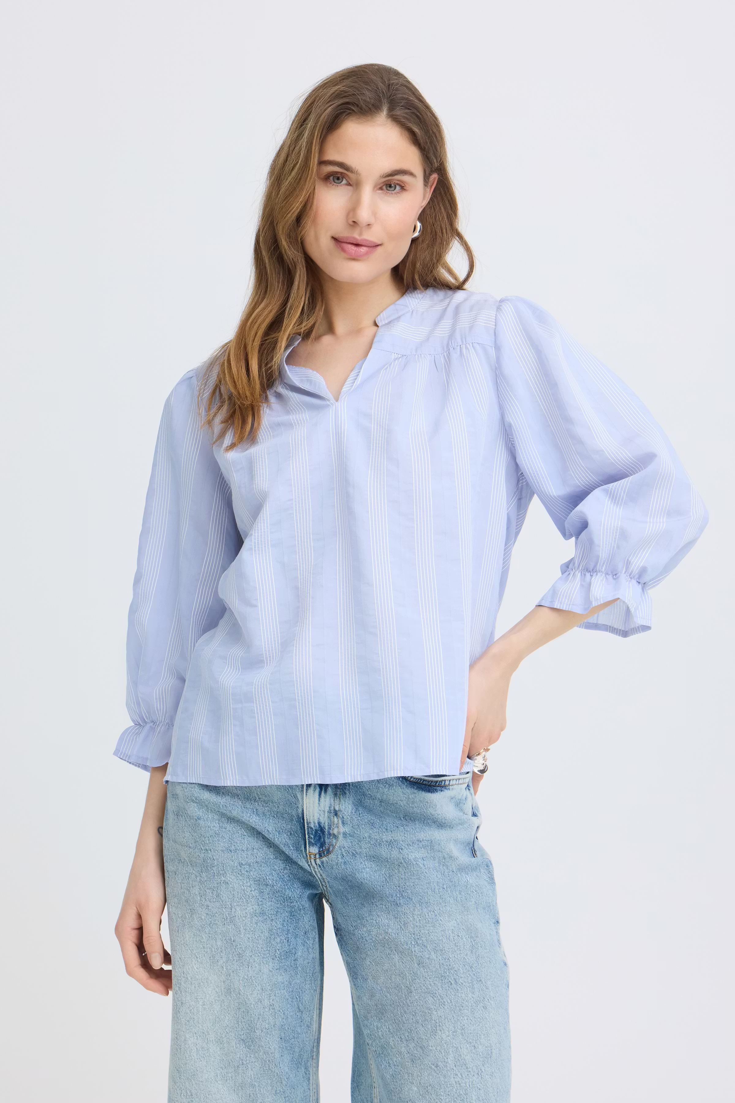 PZCHEILA Bluse LOOKBOOK FRONT 50210506-154031