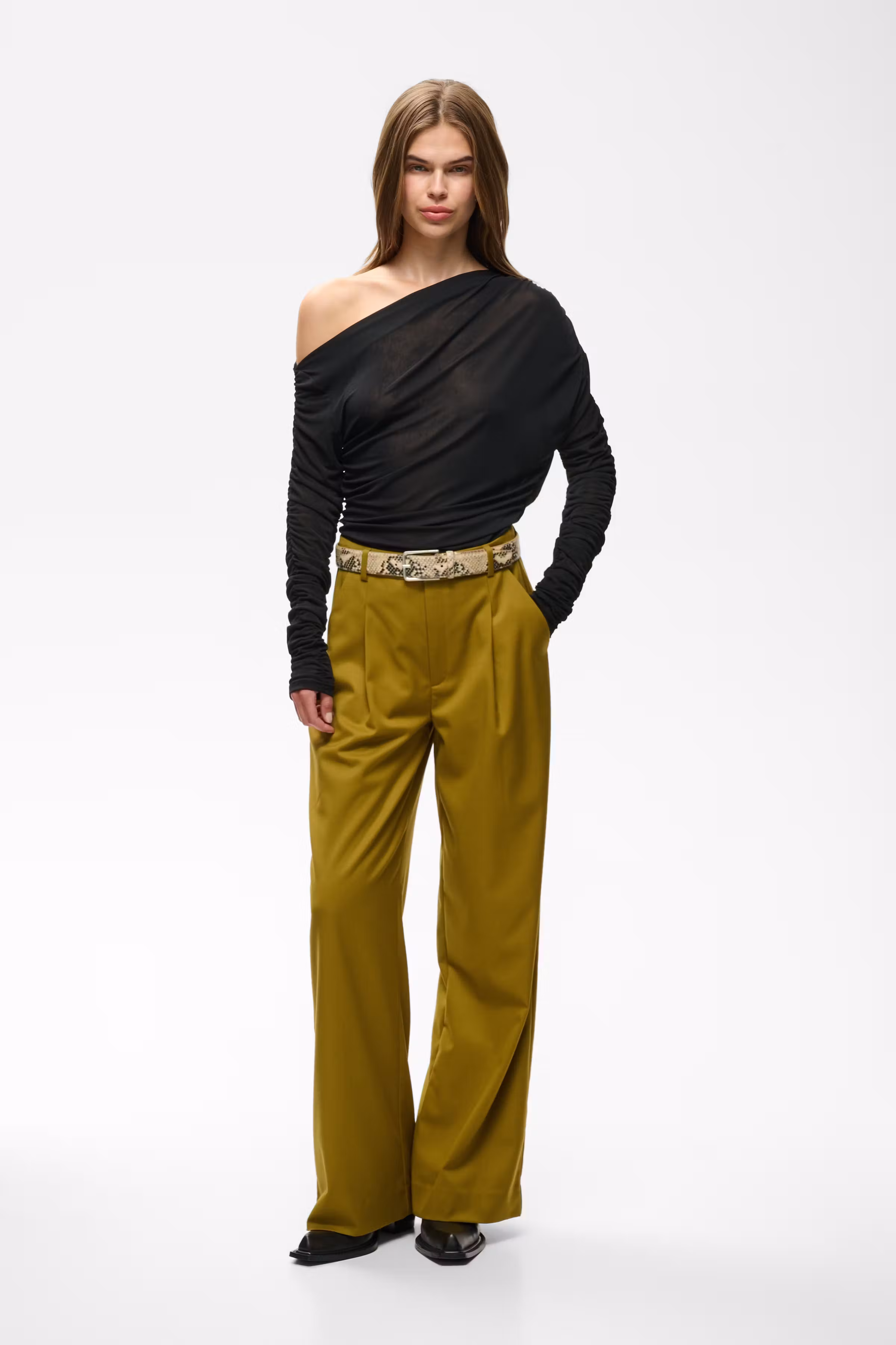 GZsvedae Bluse LOOKBOOK FRONT 10911495-100017