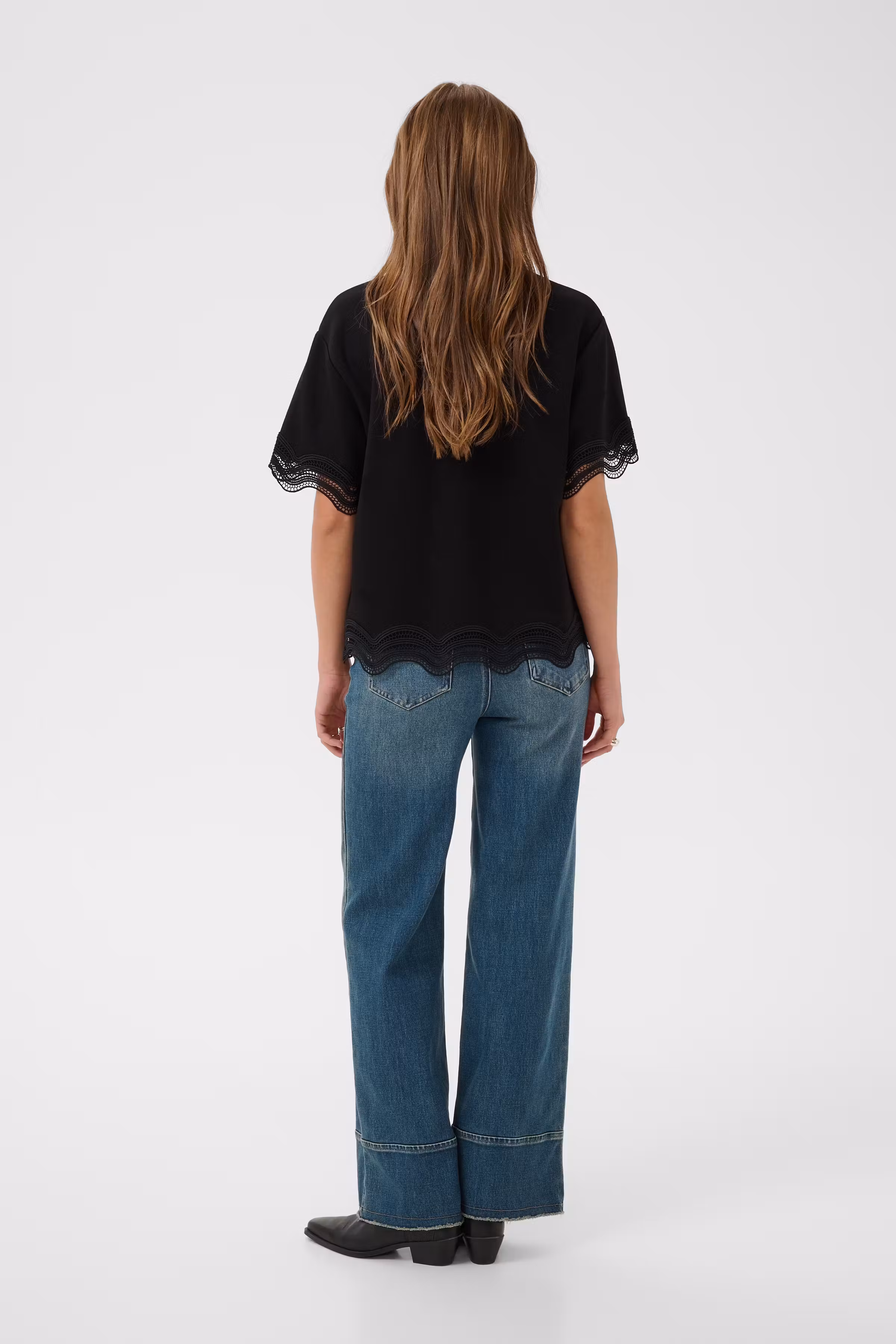 UmilaSZ T-shirt LOOKBOOK BACK 30515586-193911