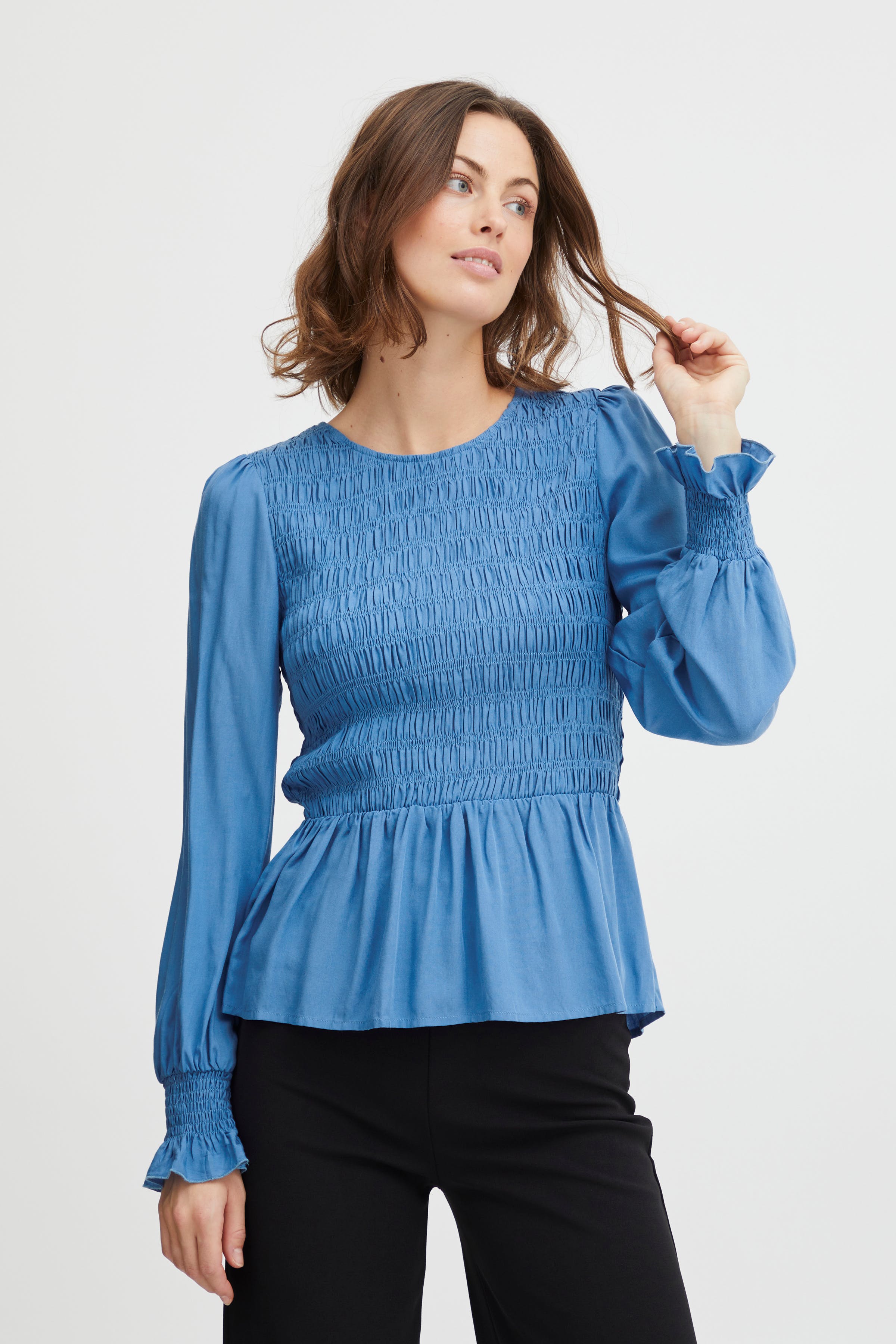 FXCIRLE Blouse LOOKBOOK FRONT 20612364-174030