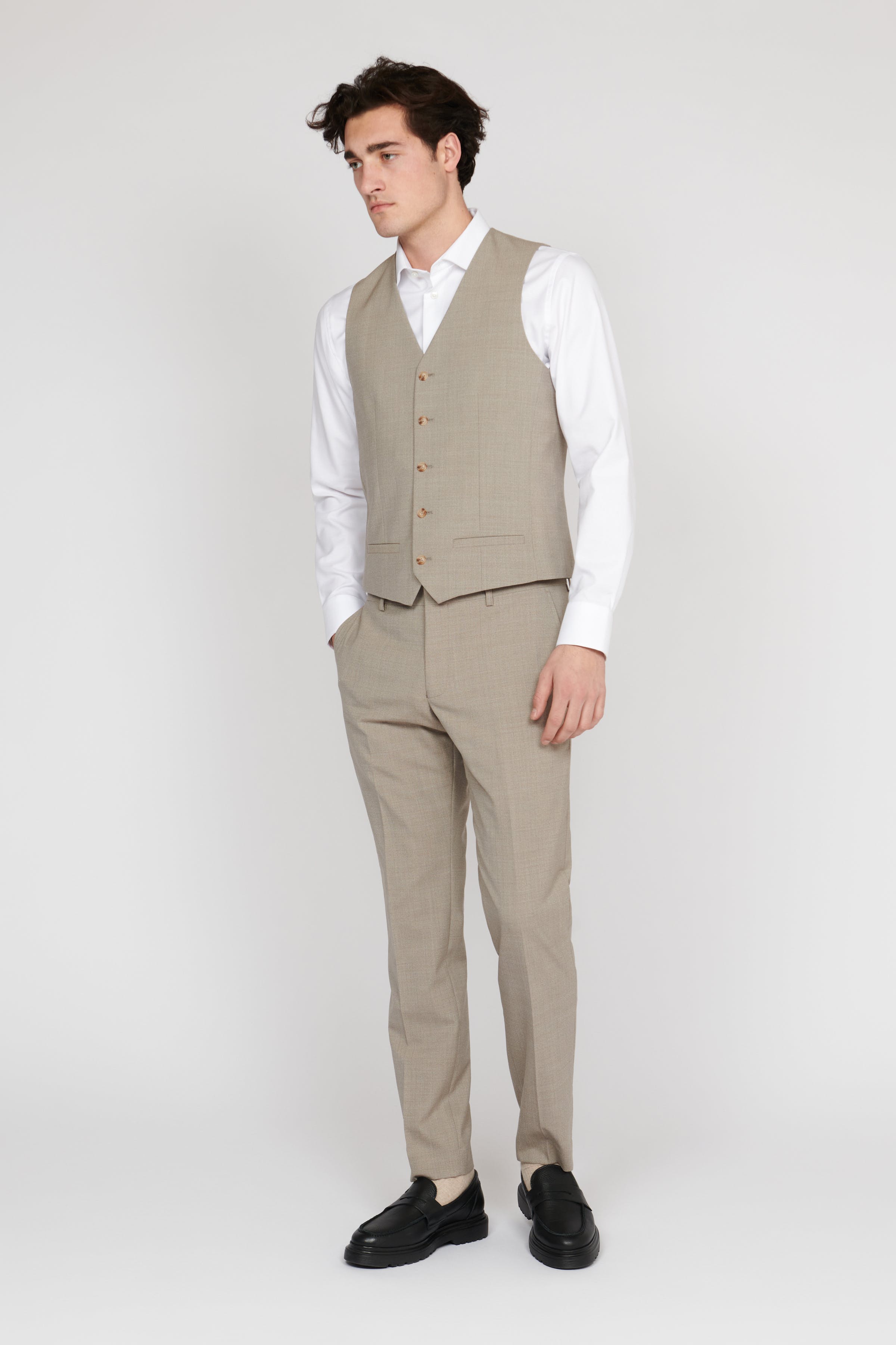 MAbreck Waistcoat LOOKBOOK FRONT 30207354-1611051
