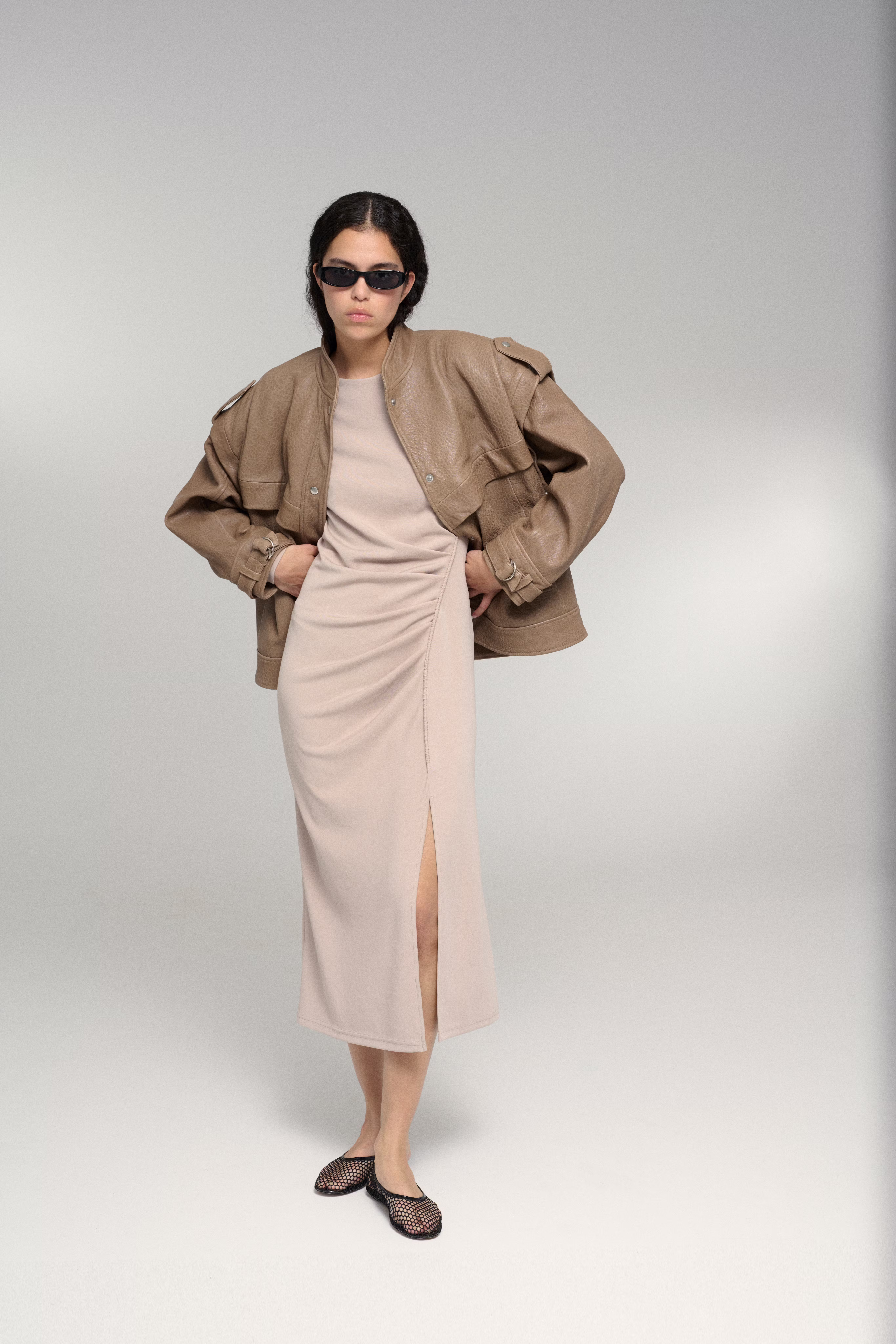 KBUmeko Kleid LOCATION NONE 10105408-160906