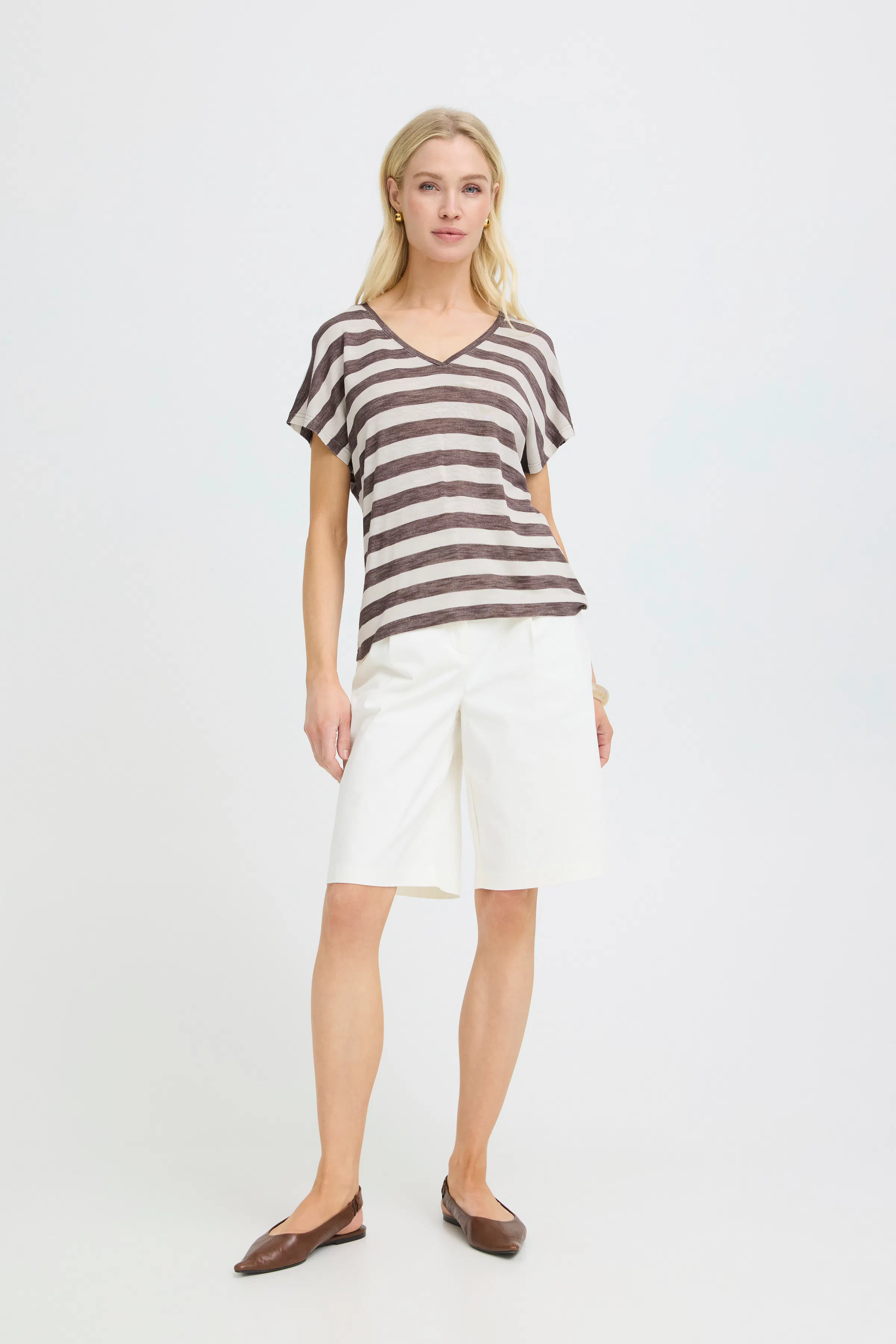 BYSIMOA T-shirt LOOKBOOK FRONT 20819007-900012609