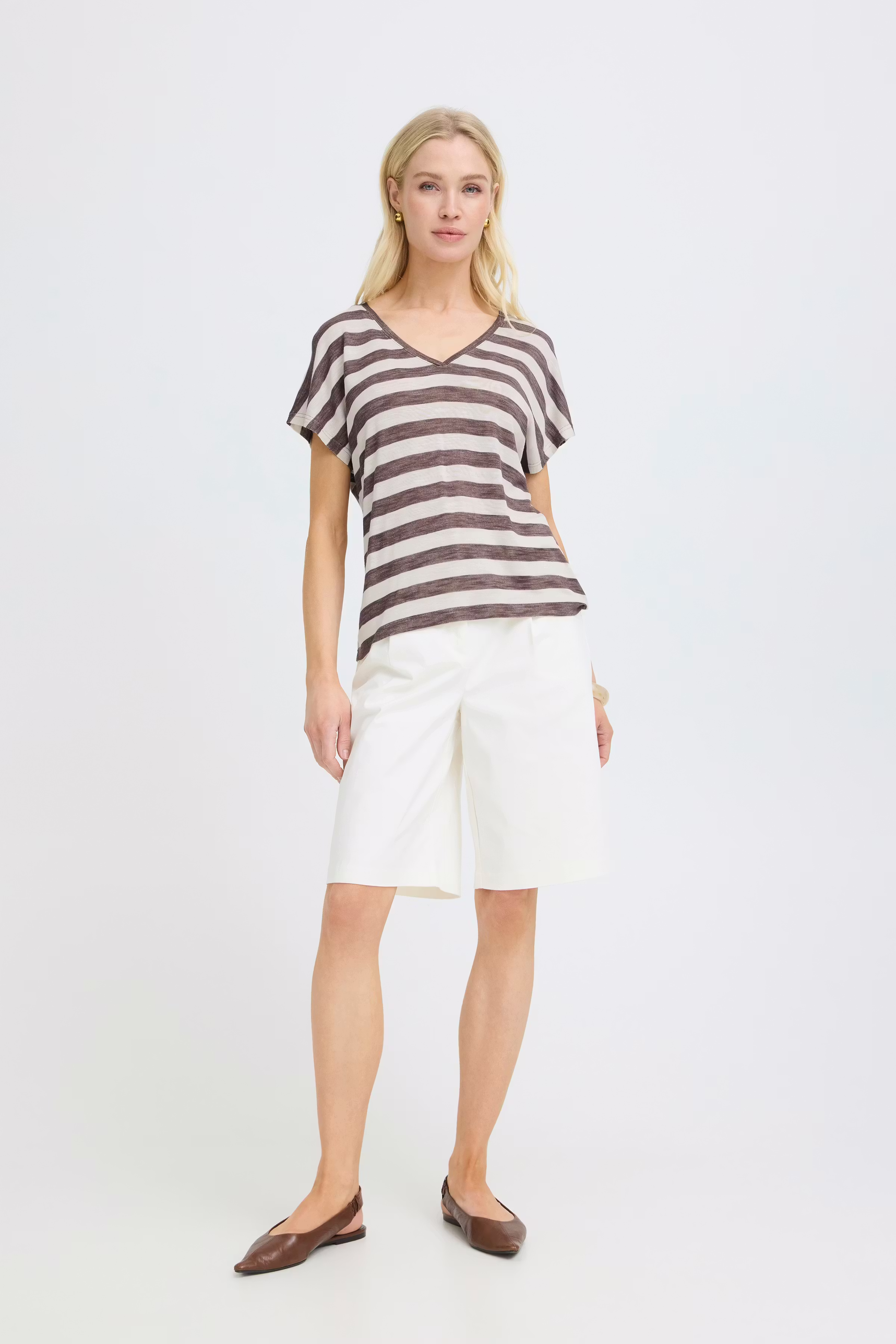 BYSIMOA T-shirt LOOKBOOK FRONT 20819007-900012609