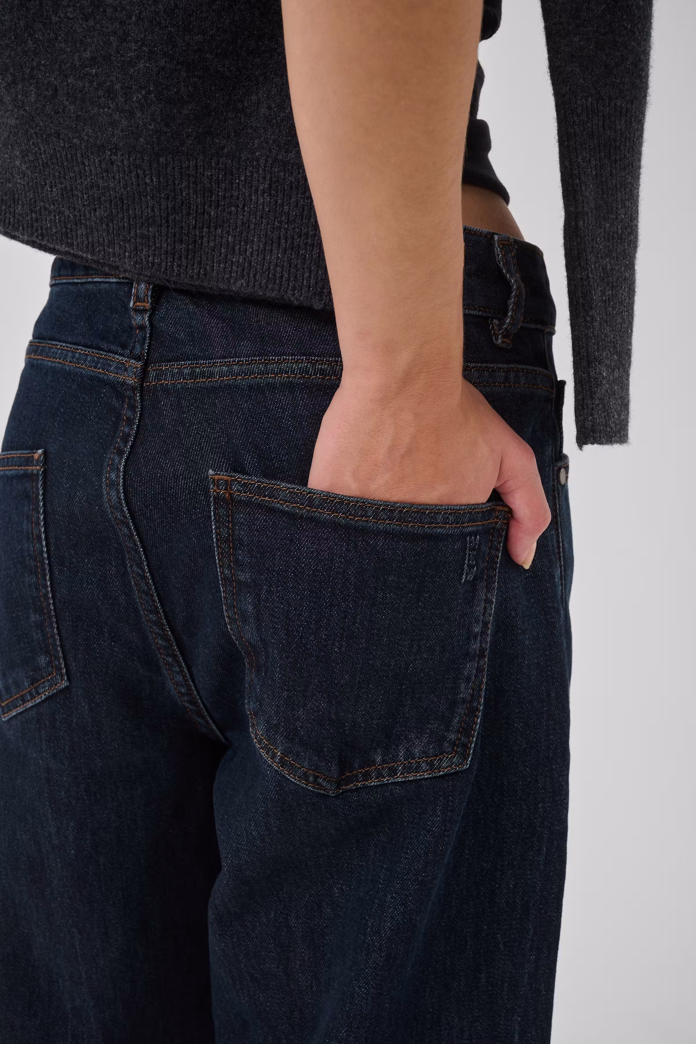 BalooMW Barrel Jeans LOOKBOOK DETAIL 10705092-100067