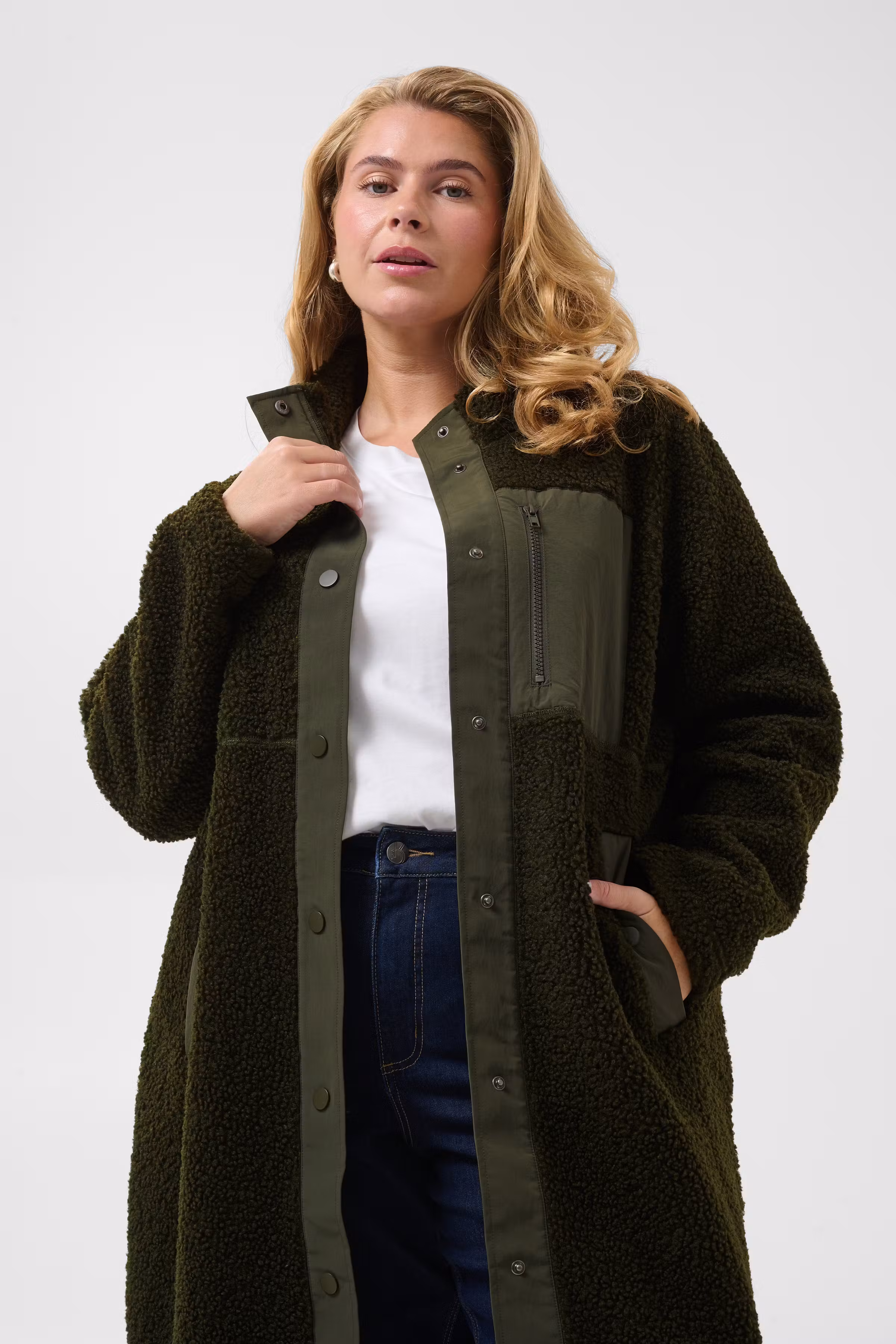 KCsally Frakke LOOKBOOK DETAIL 10584763-190414