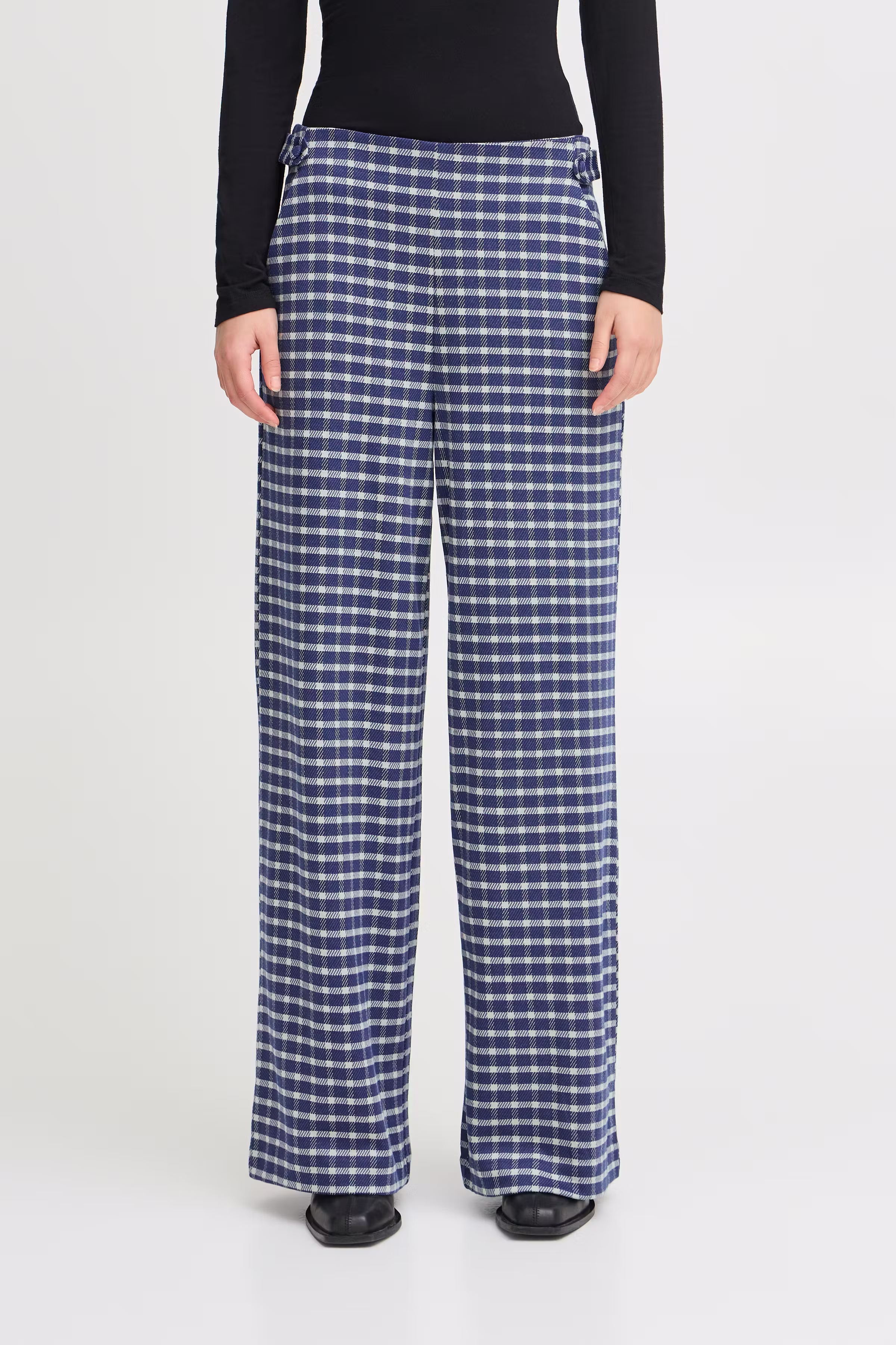 IHKATE CHECLÉ Casual broek LOOKBOOK FRONT 20122527-204151