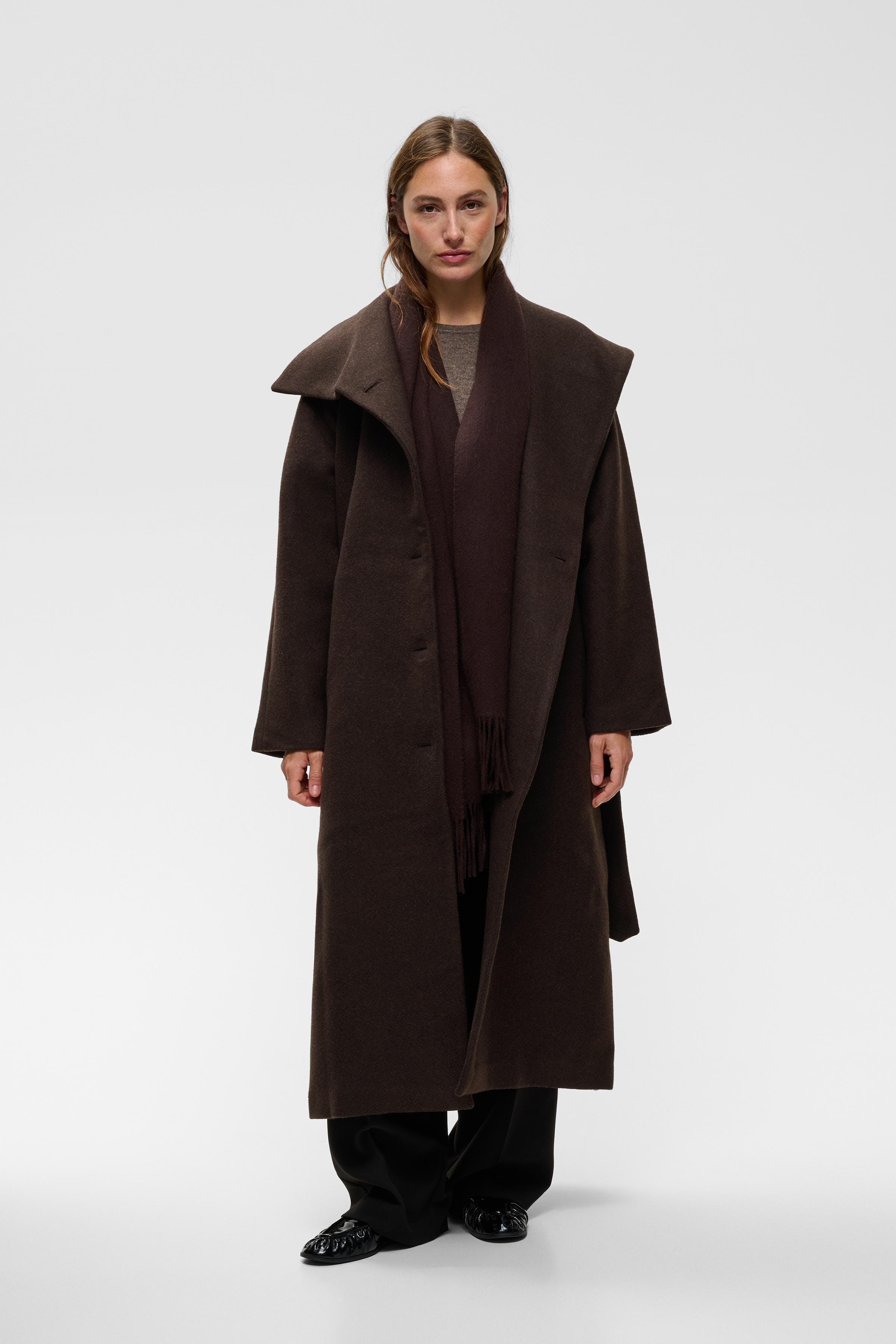 ZORAHIW Collar Coat LOOKBOOK FRONT 30112646-191109