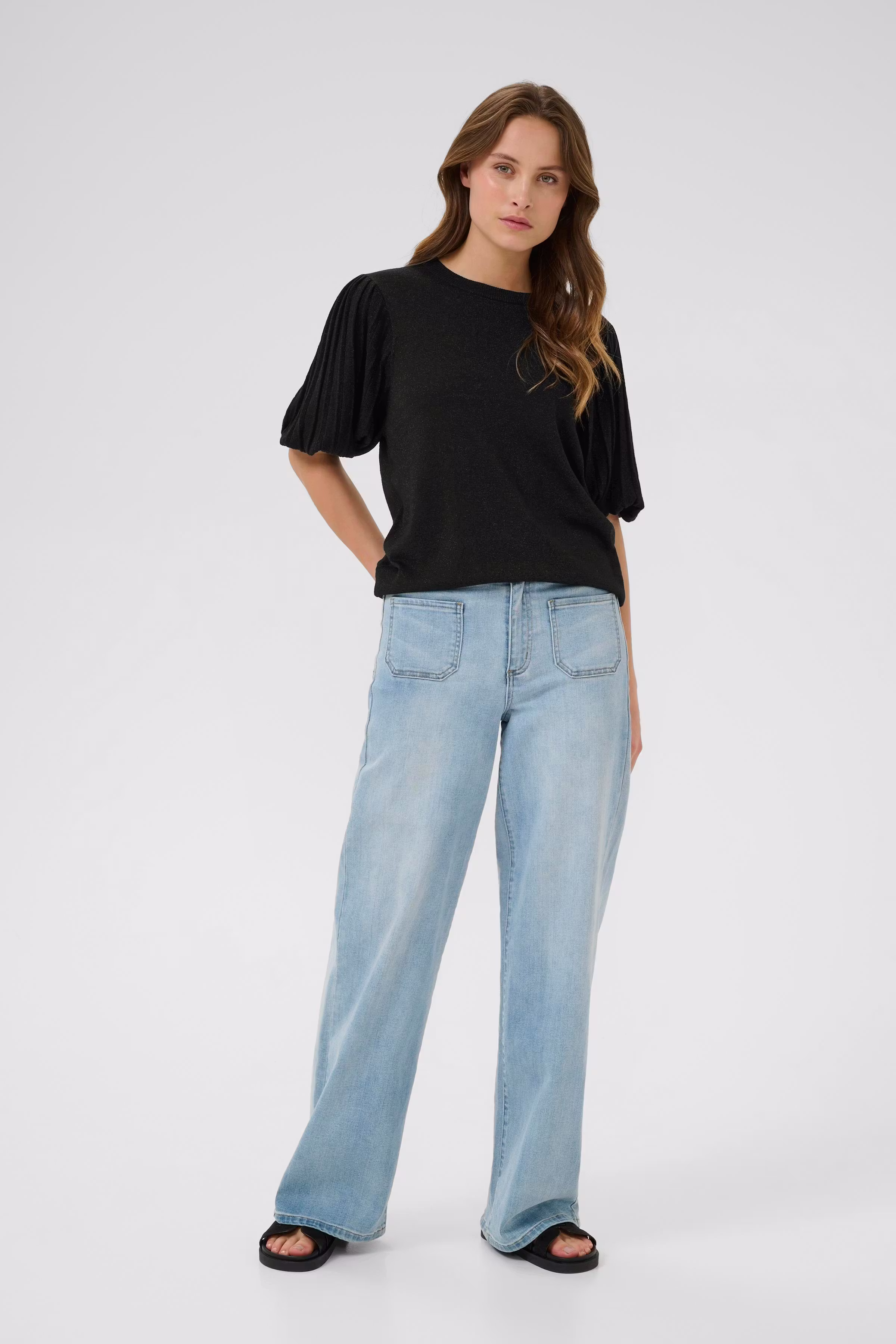 KAregina Pullover LOOKBOOK FRONT 10510339-100121