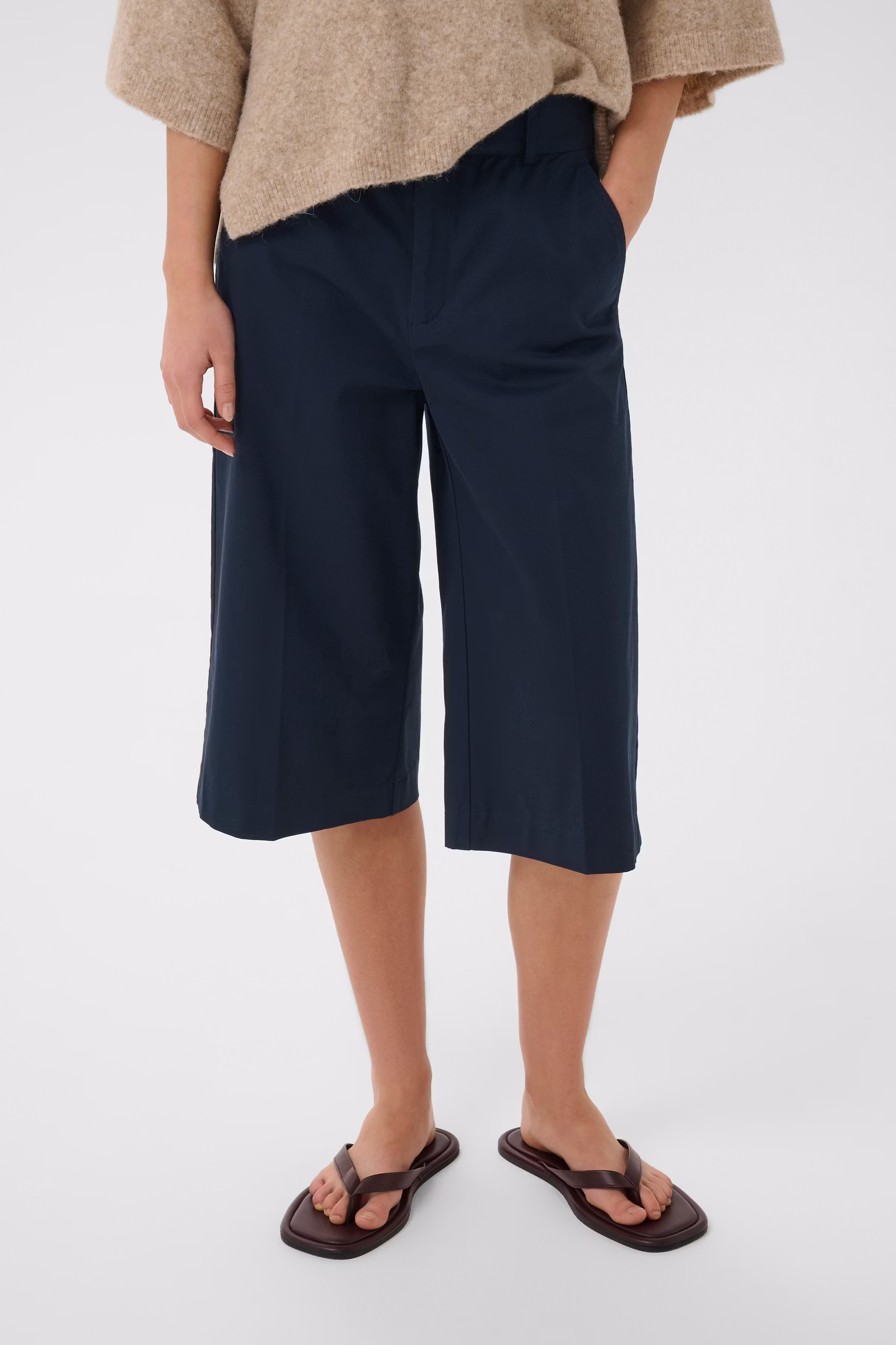 DIAZIW Culotte Trousers / Shorts LOOKBOOK FRONT 30112320-193831